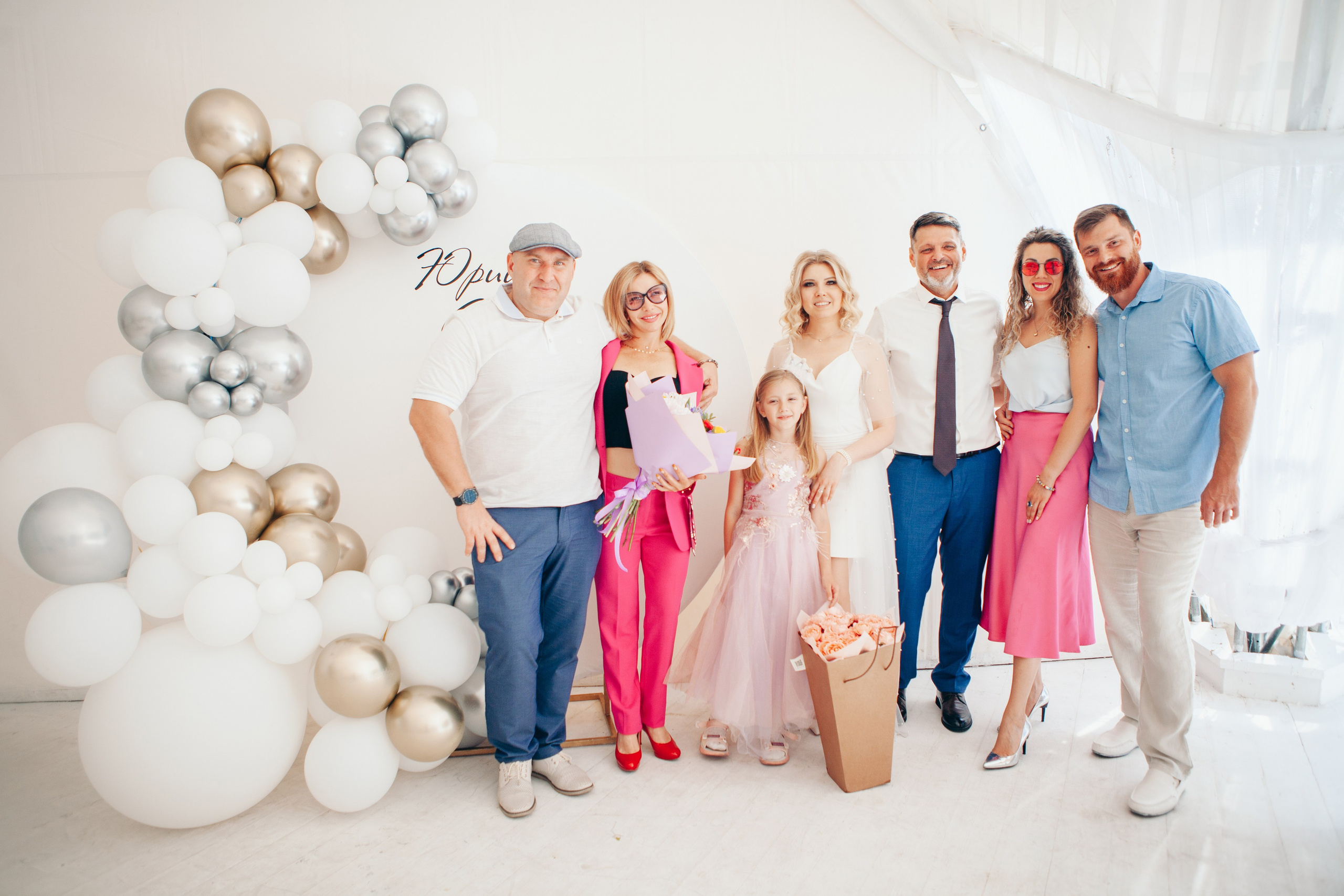 Фотосессия молодоженов на пляже Рублево. Фотограф Ольга Ефремова