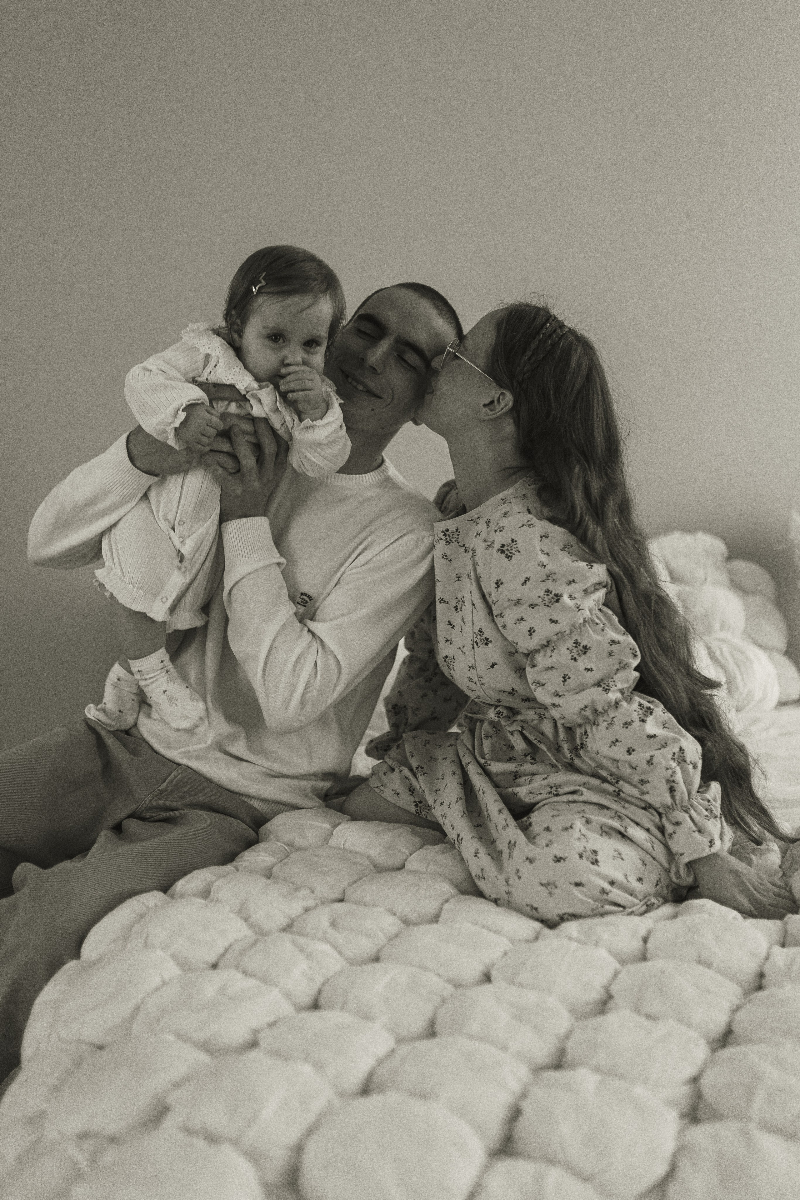 Фотосессия дружная семья. Съёмка в студии. Фотограф в Ставрополе Svetlana Matveeva