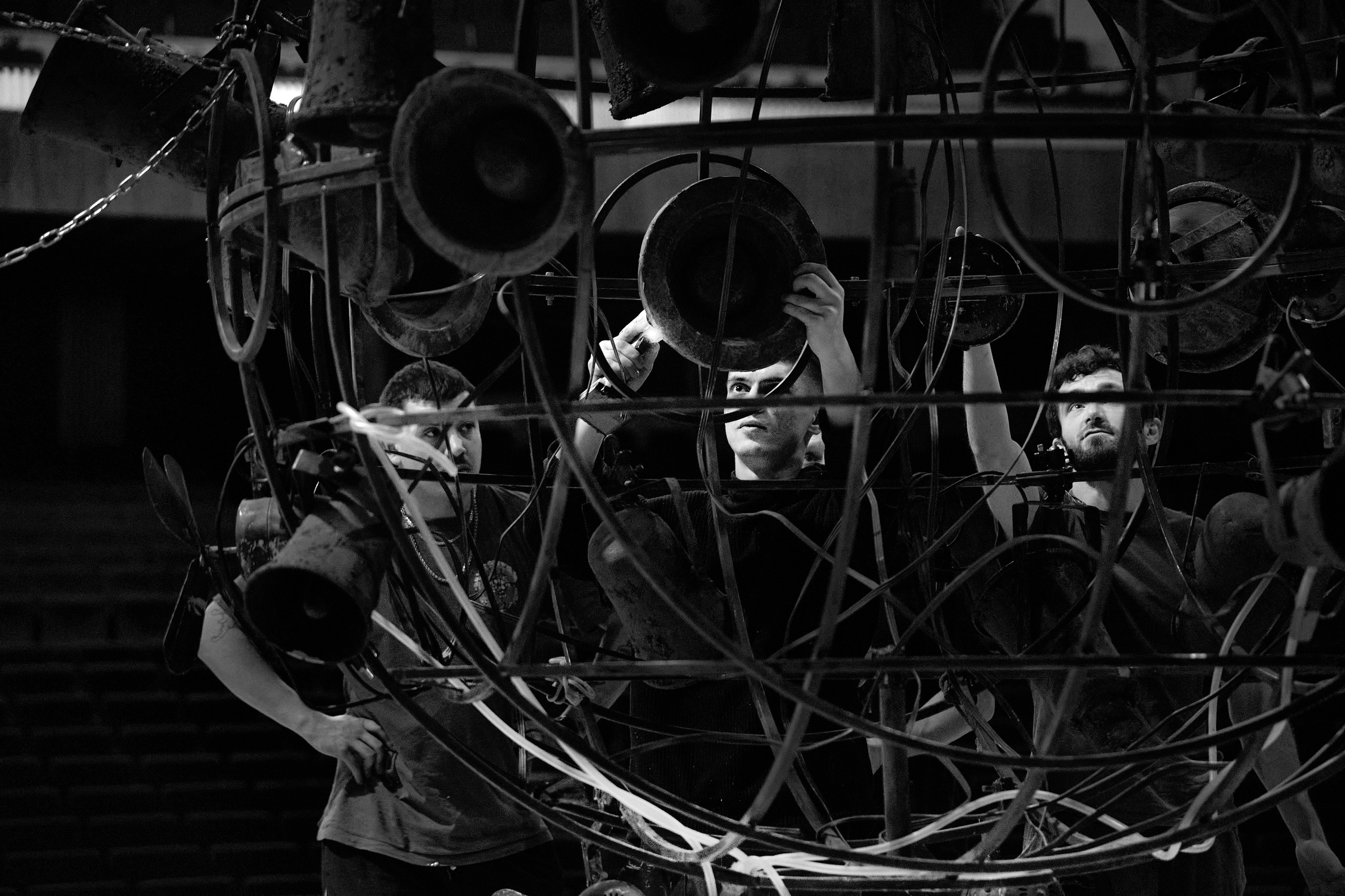 Монтаж спектакля Двойник. Фотограф Юлия Маринина