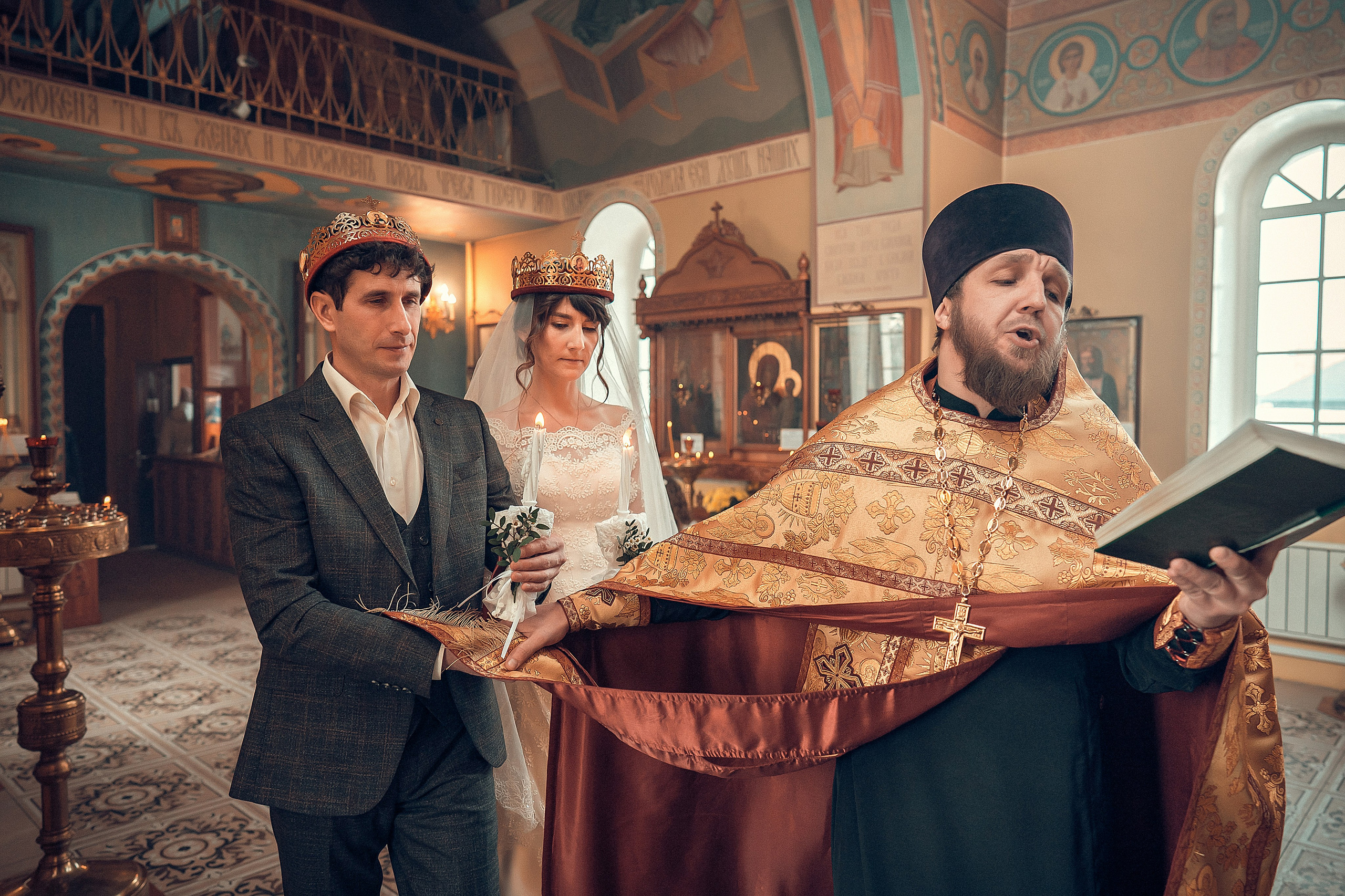 Таинство Венчания Красноярск. Фотограф на Крещение и Венчание в Красноярске Рамазанова Юлия