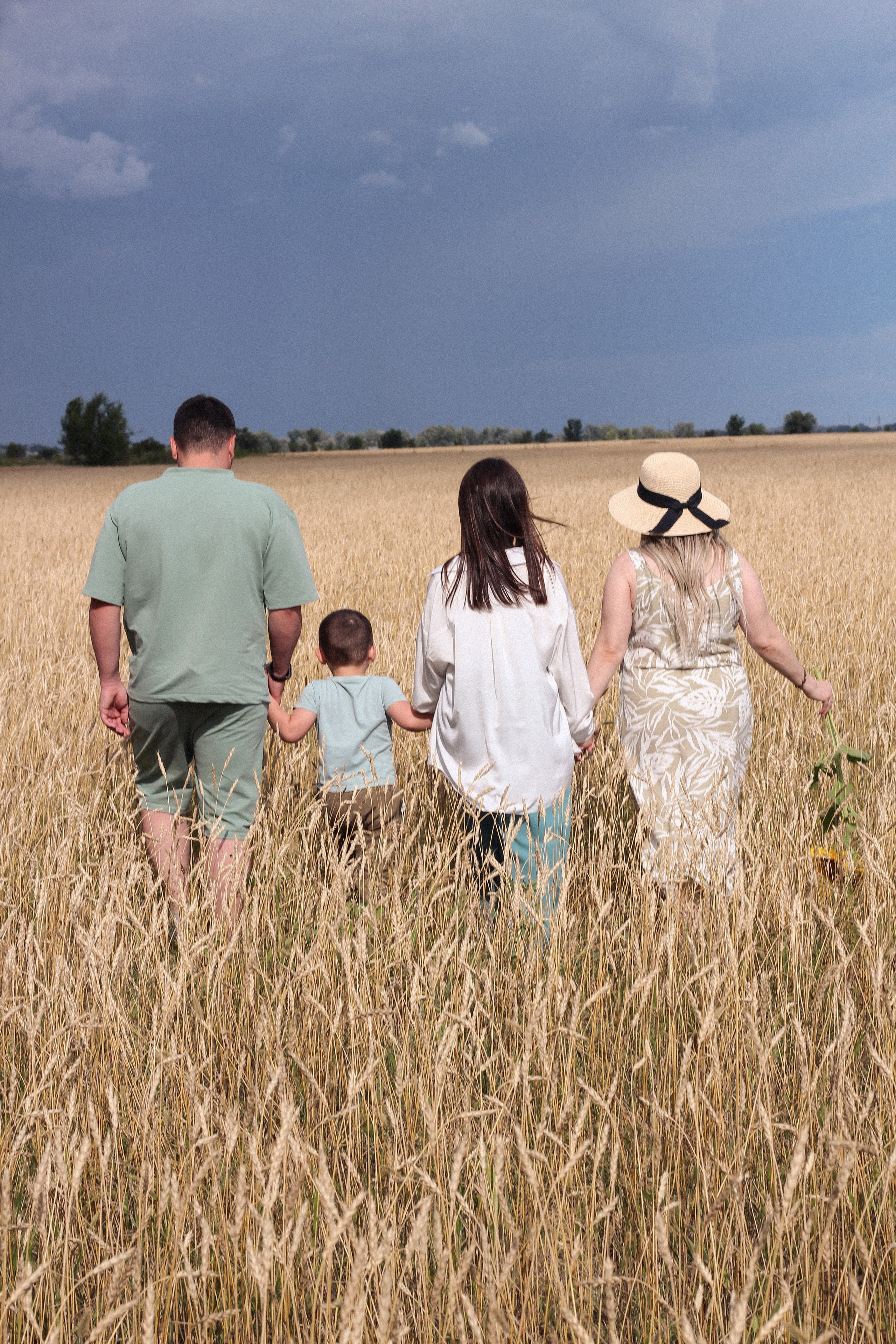 Семья Секретевых. Мания, портретный фотограф в городе Оренбург