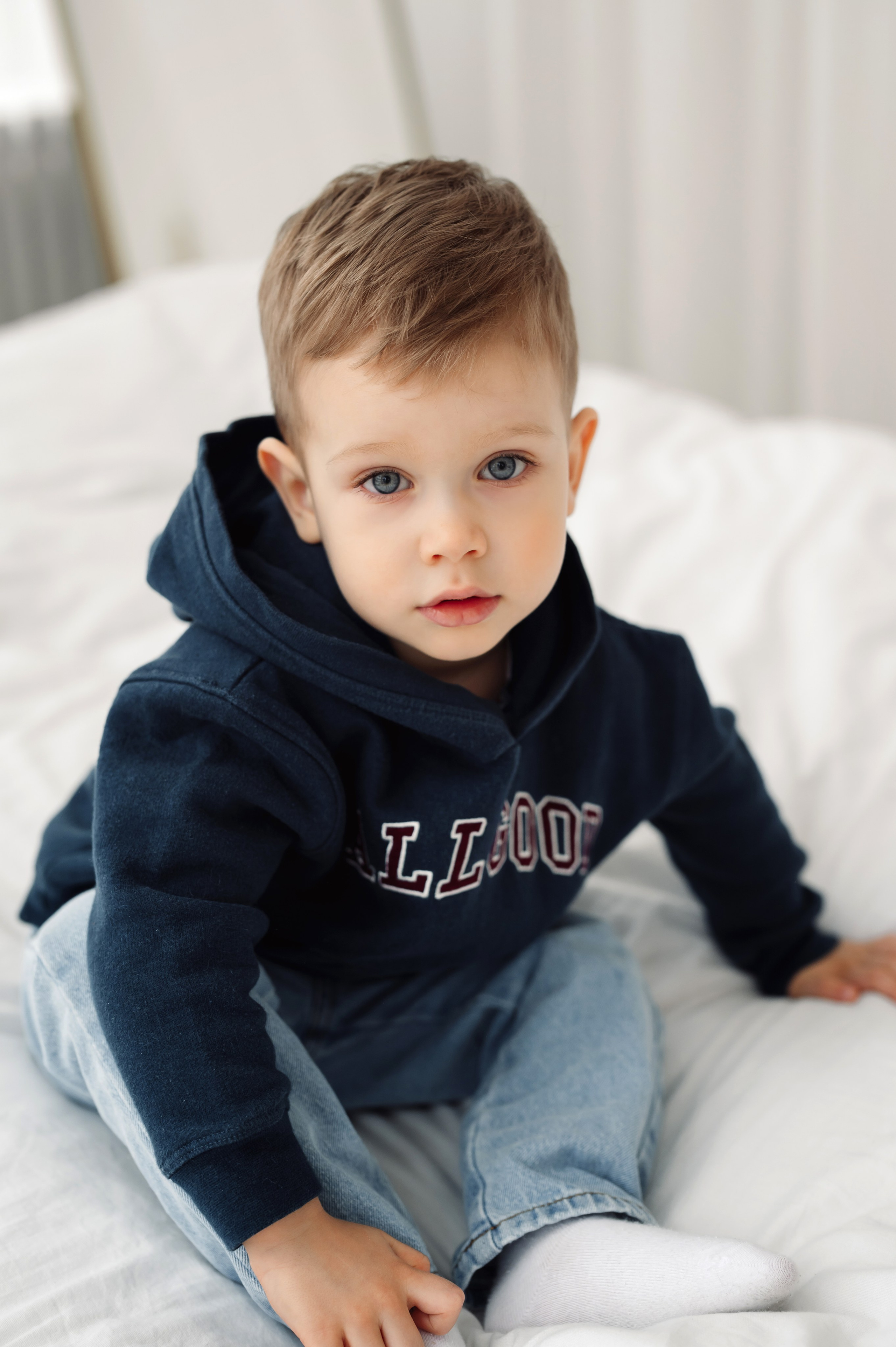 Семейная съёмка в студии. Контент-фотограф в Москве Хныкина Лена