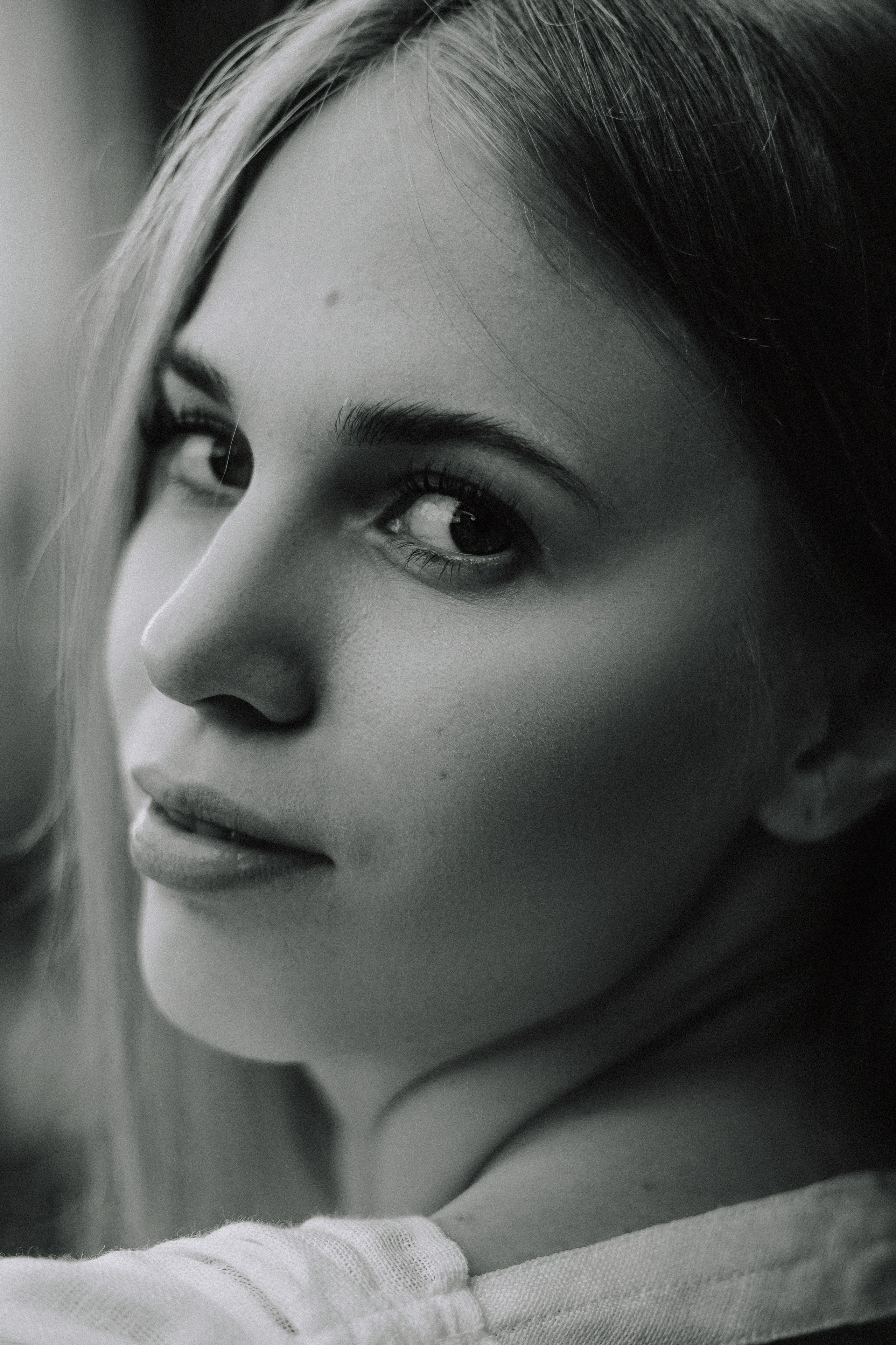 Дарья на улицах Гурзуфа и в объятиях Черного моря. Фотограф в Крыму | Виктория Нотевская