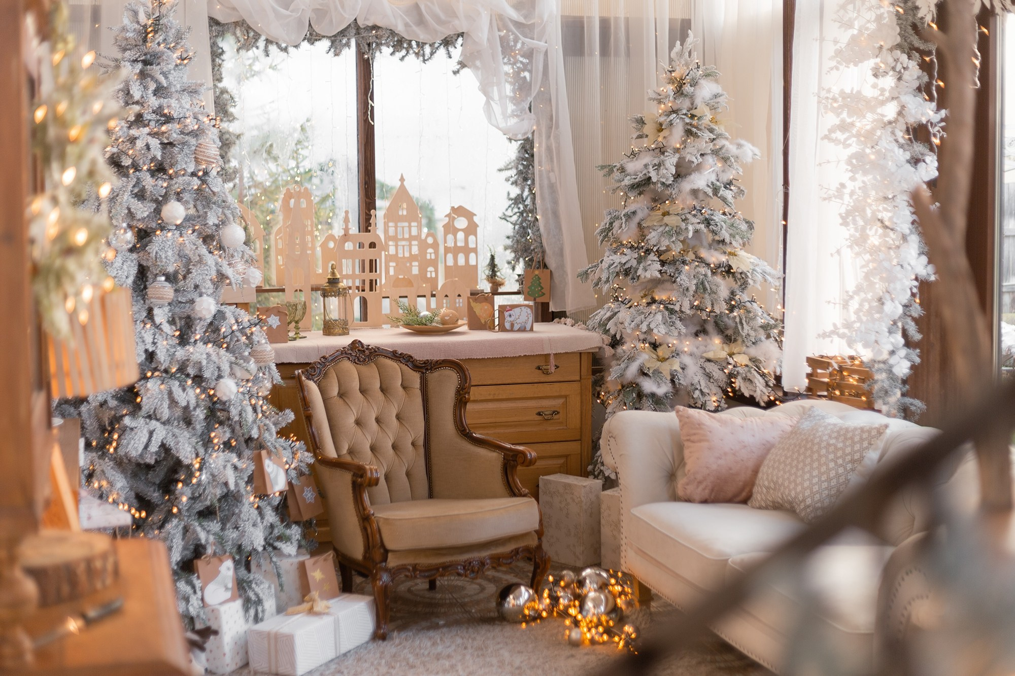 Фотостудии «Новый год 2026 год». Женский, семейный и детский фотограф в Тюмени Диана Осипова