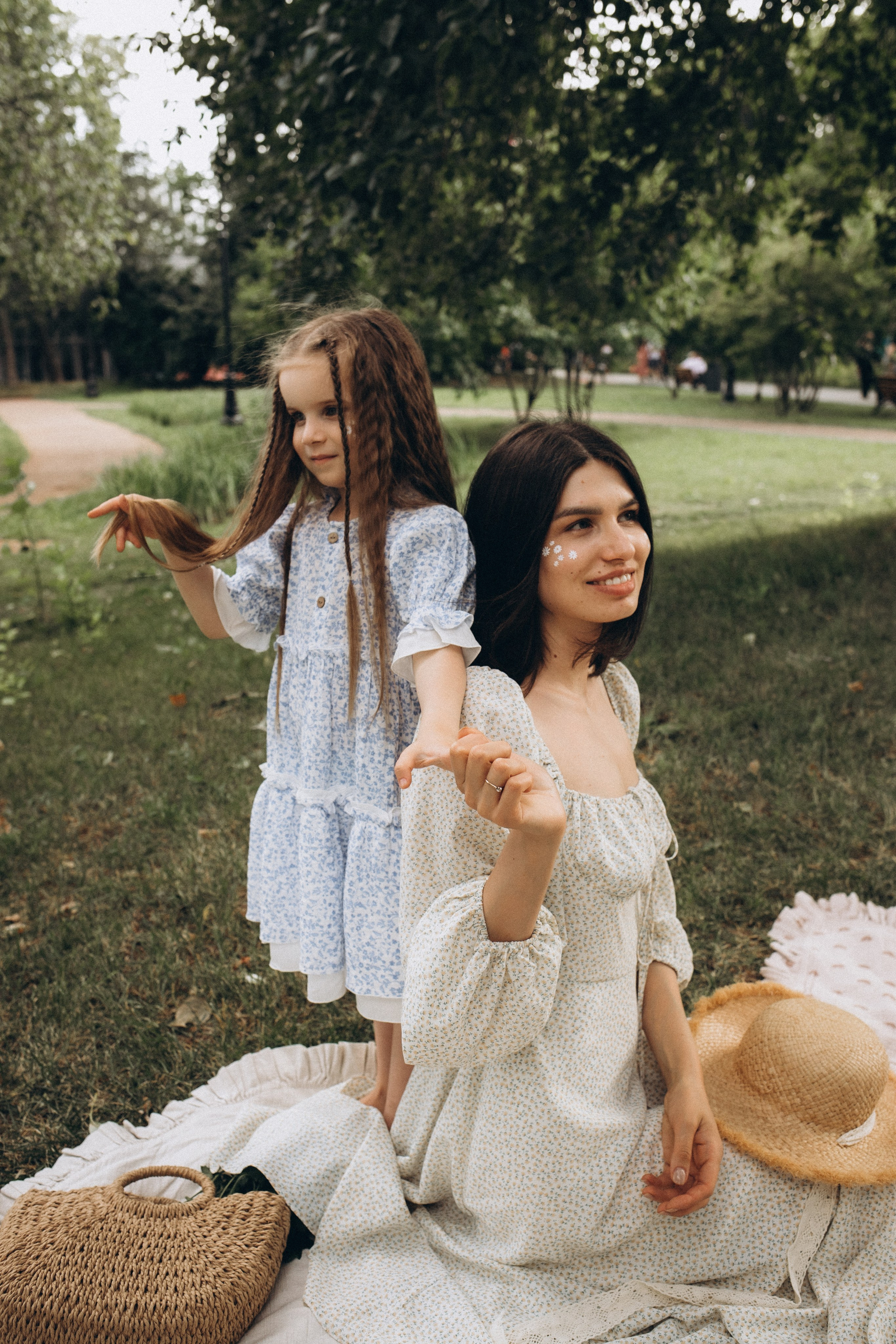 Летний семейный пикник на природе. Семейный и свадебный фотограф Анна Кожокарь