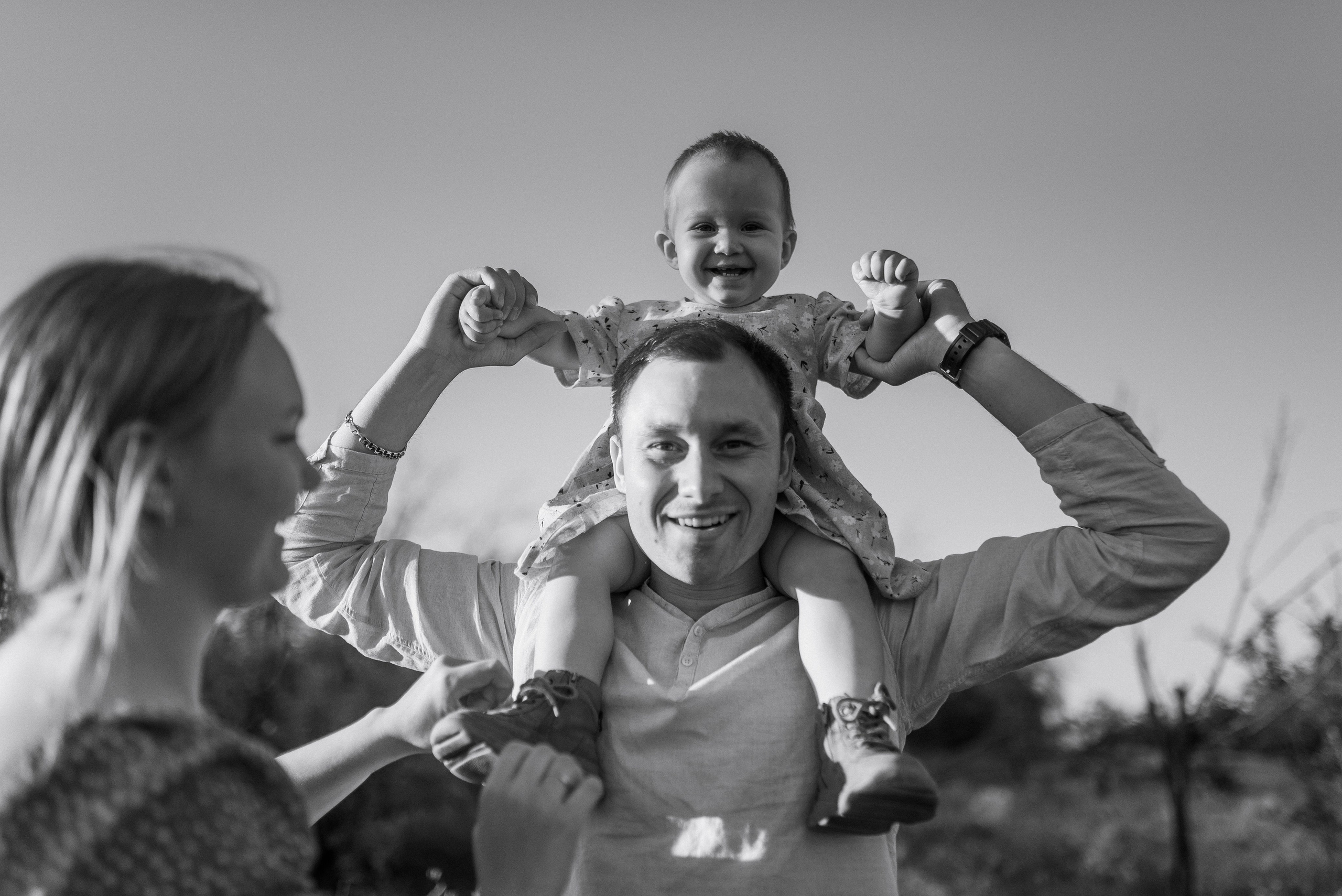 Трое в поле, не считая собаки. Семейный документальный фотограф в Волгограде Мариэта Додина