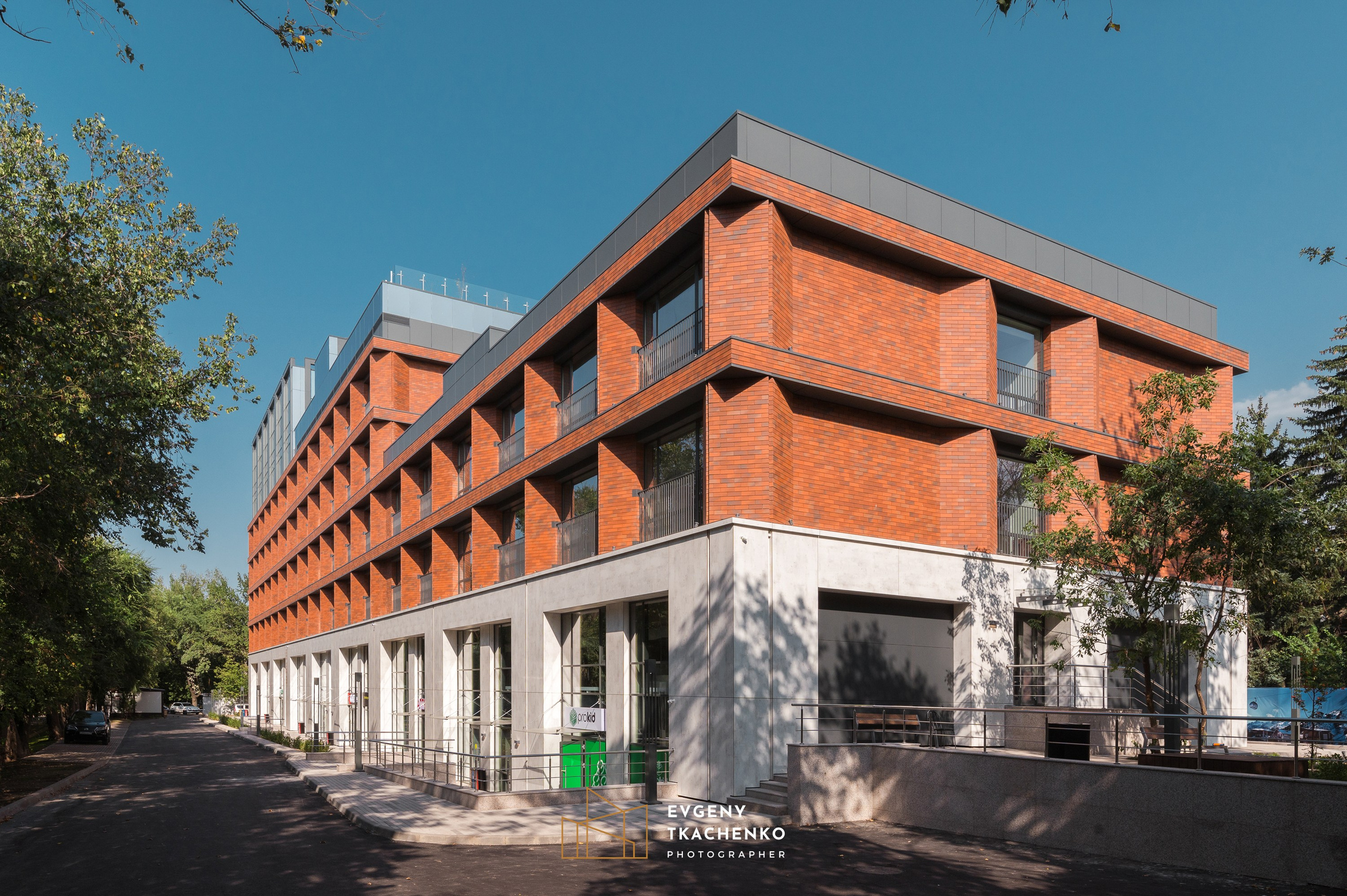 Общежитие университета NarXoz в Алматы. Архитектурный и интерьерный фотограф в Казахстане