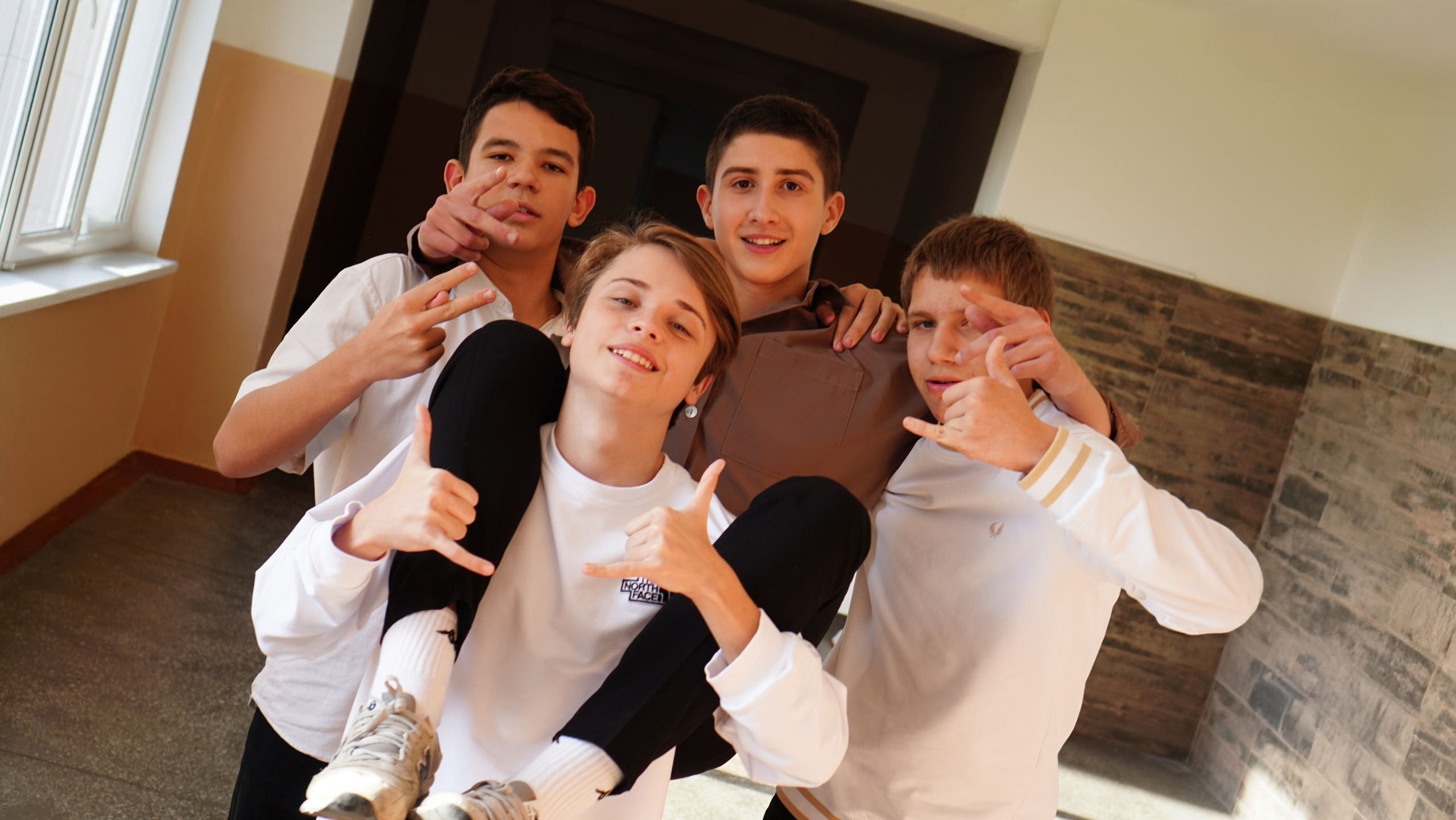 RnestAlbums — выпускные альбомы в Симферополе, Севастополе и Ялте