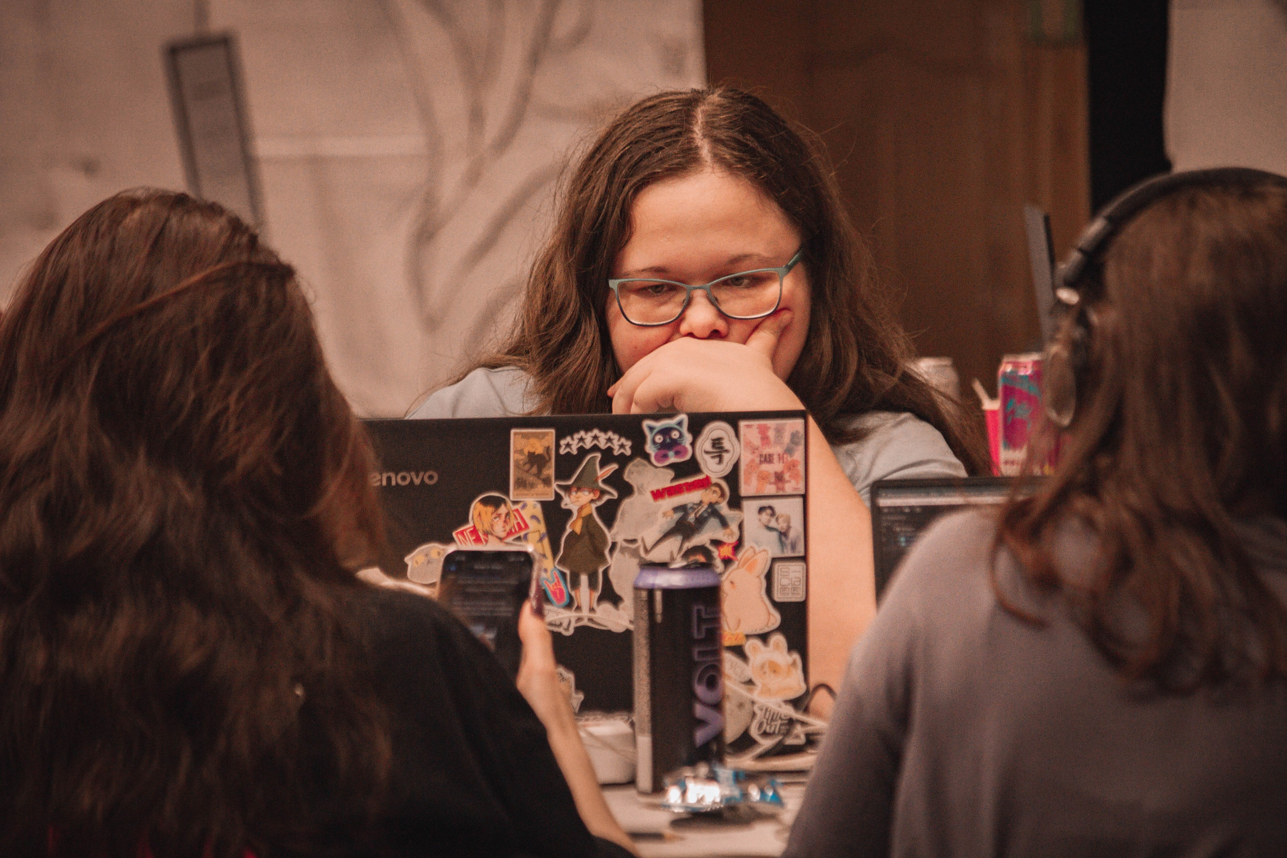 ЖЕНСКИЙ ГЕЙМДЖЕМ — Творческий сбор разработчиц. Создадим шедевр? Виталина и её фотоискусство