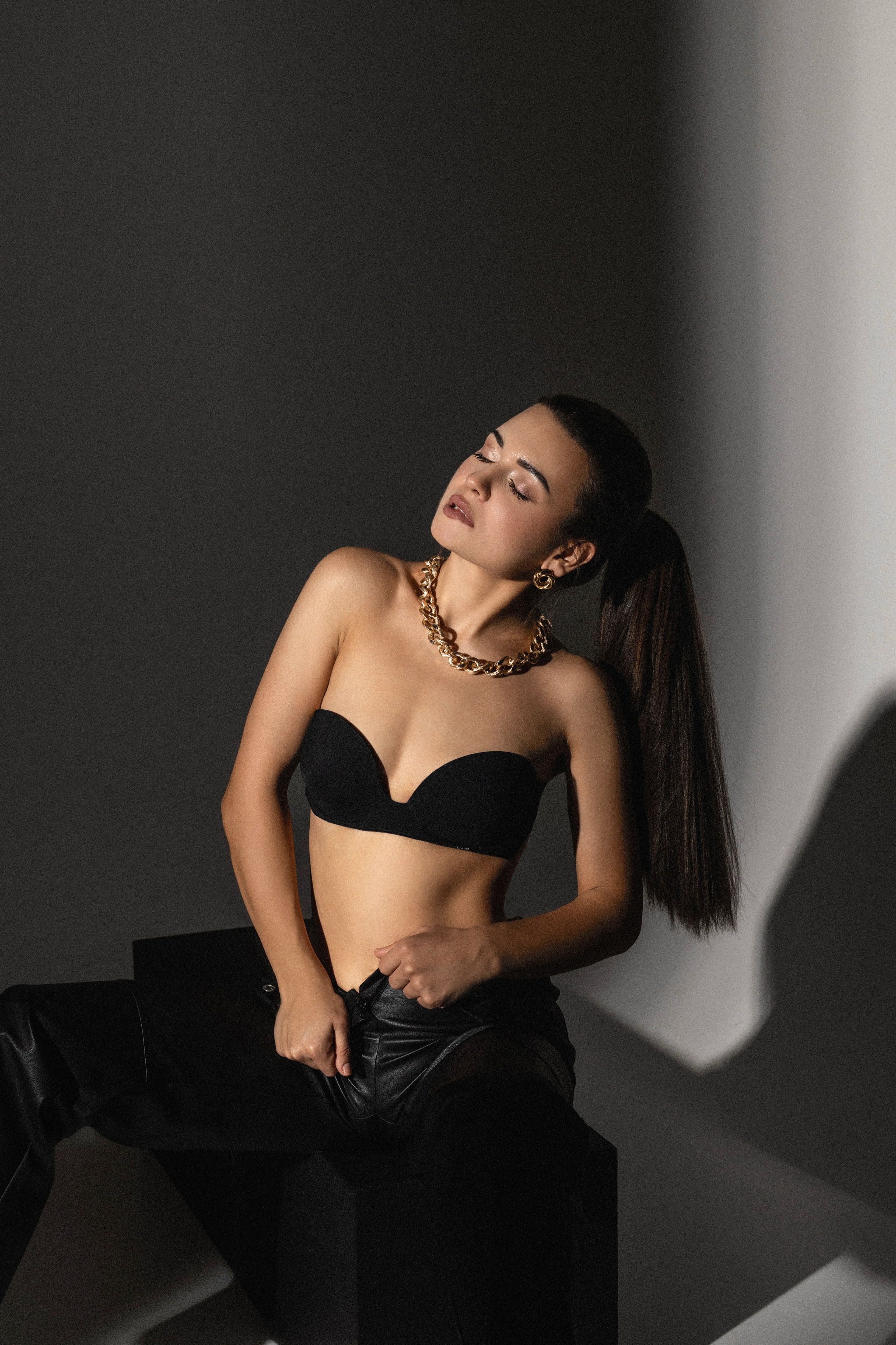 Студийные. Женский фотограф в Санкт-Петербурге, Москве и весь мир Алёна Мамаева