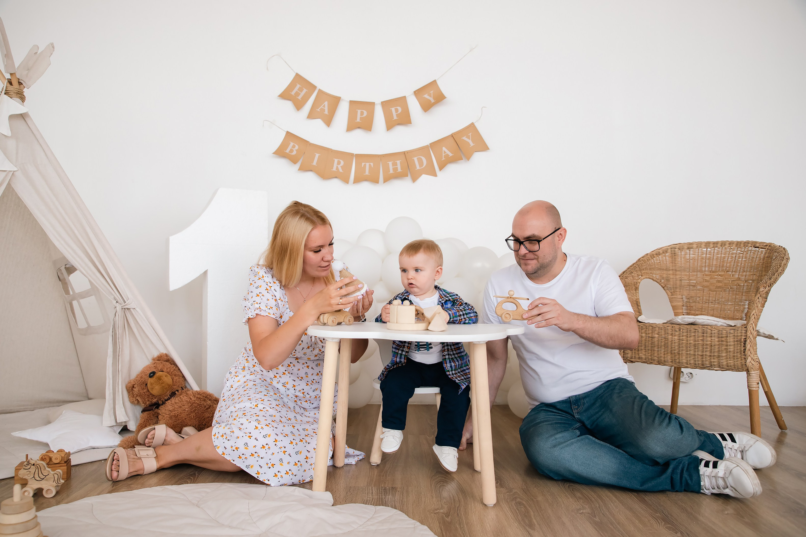 К первому дню рождения