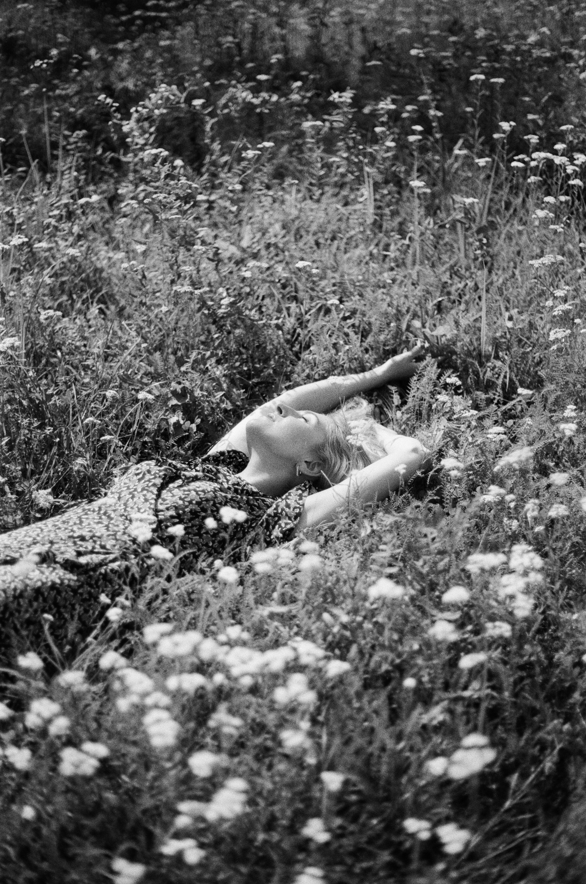 Оля, пленка. Профессиональный Фотограф во Владимире, в Москве и в Суздале — Полина Романычева