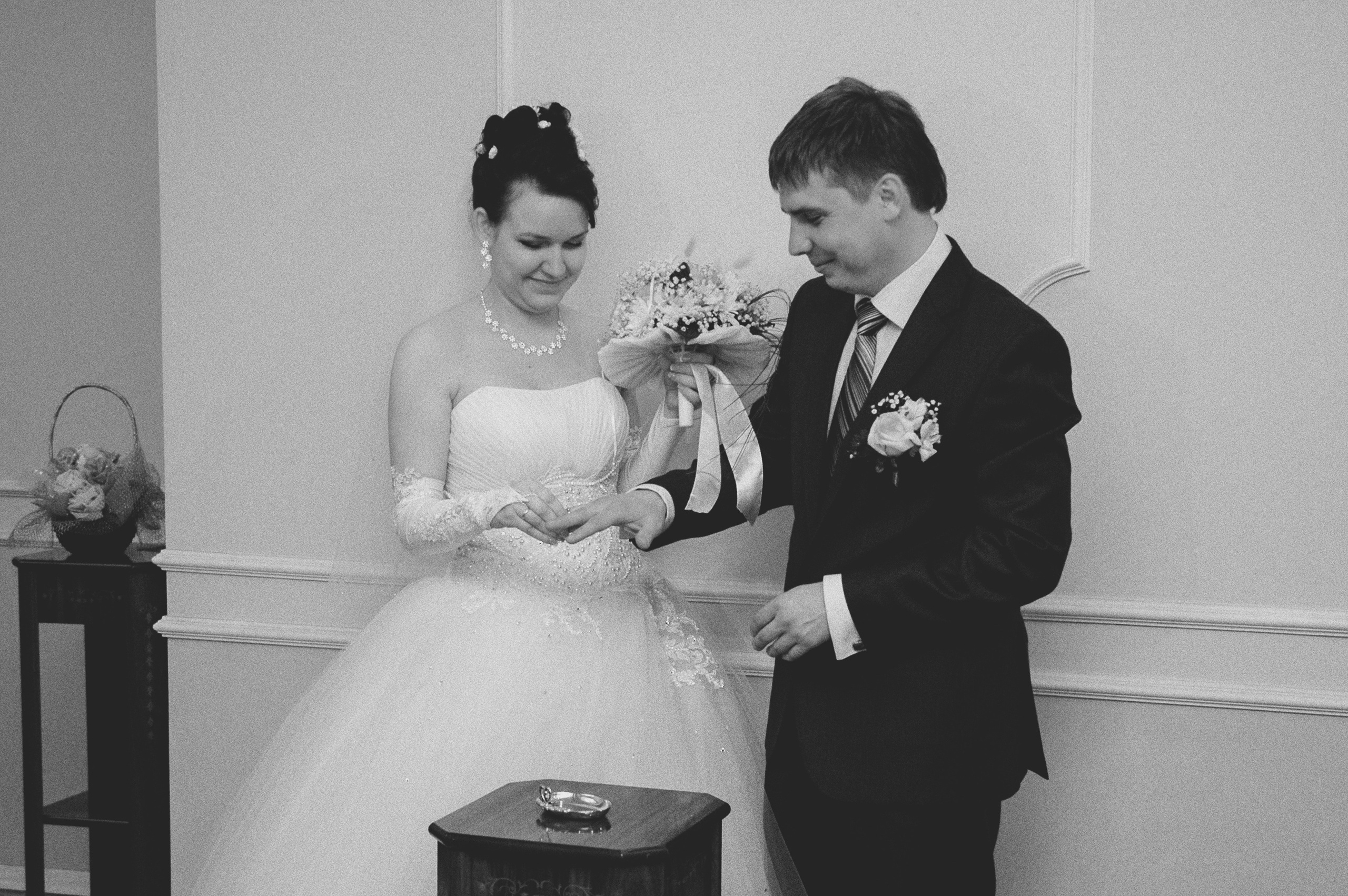 Кирилл и Анна. Свадьба в черно-белых фотографиях. Фотограф в городе Электросталь Ногинск Москва — Алексей Закхеев