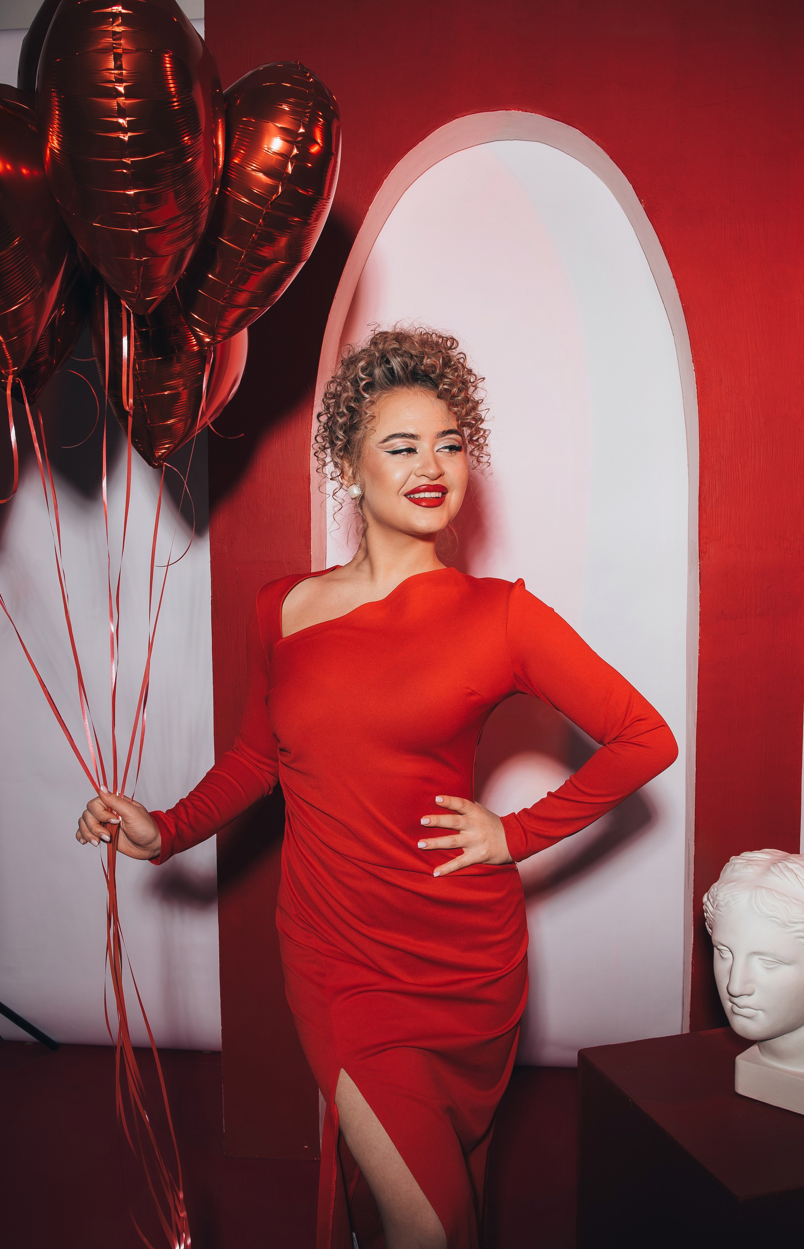 Фото день к 14 февраля.Эля