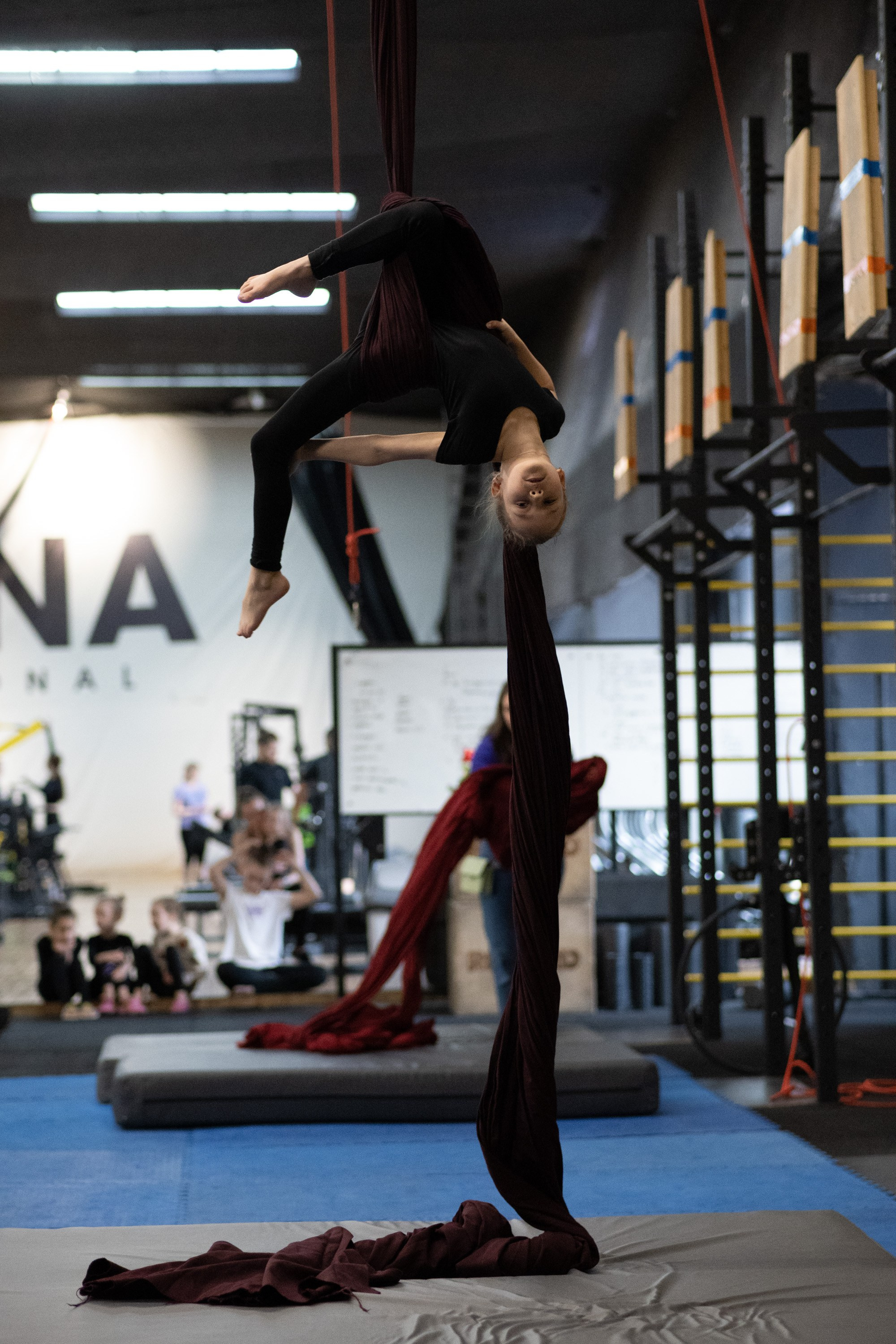 Внутриклубные соревнования по воздушной гимнастике 02.04.23