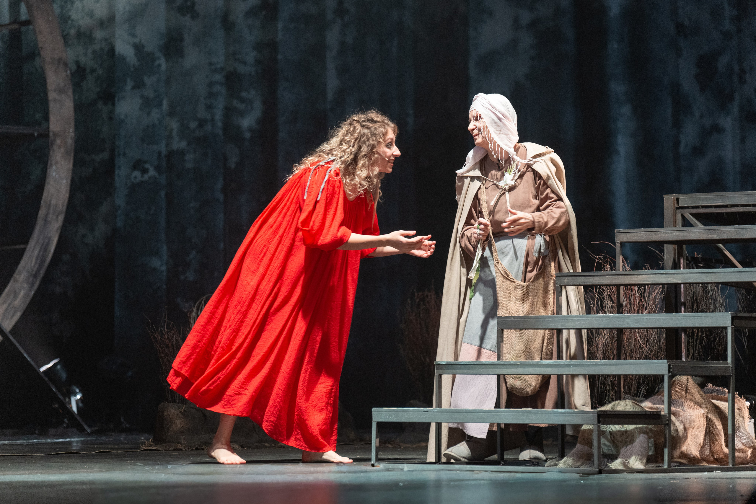 Алтайский молодёжный театр: Яга. Сайт фотографа Сергея Абрамова