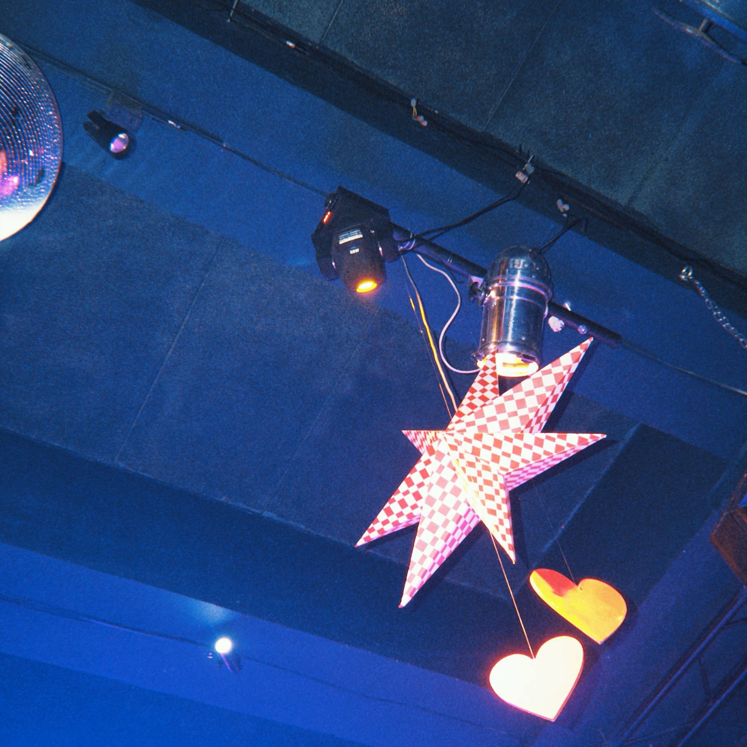 Подземка, Питер, 15.02. [PRE-ALPHA] Персональный сайт фотохудожника и SMM-специалиста Н. Целовальникова