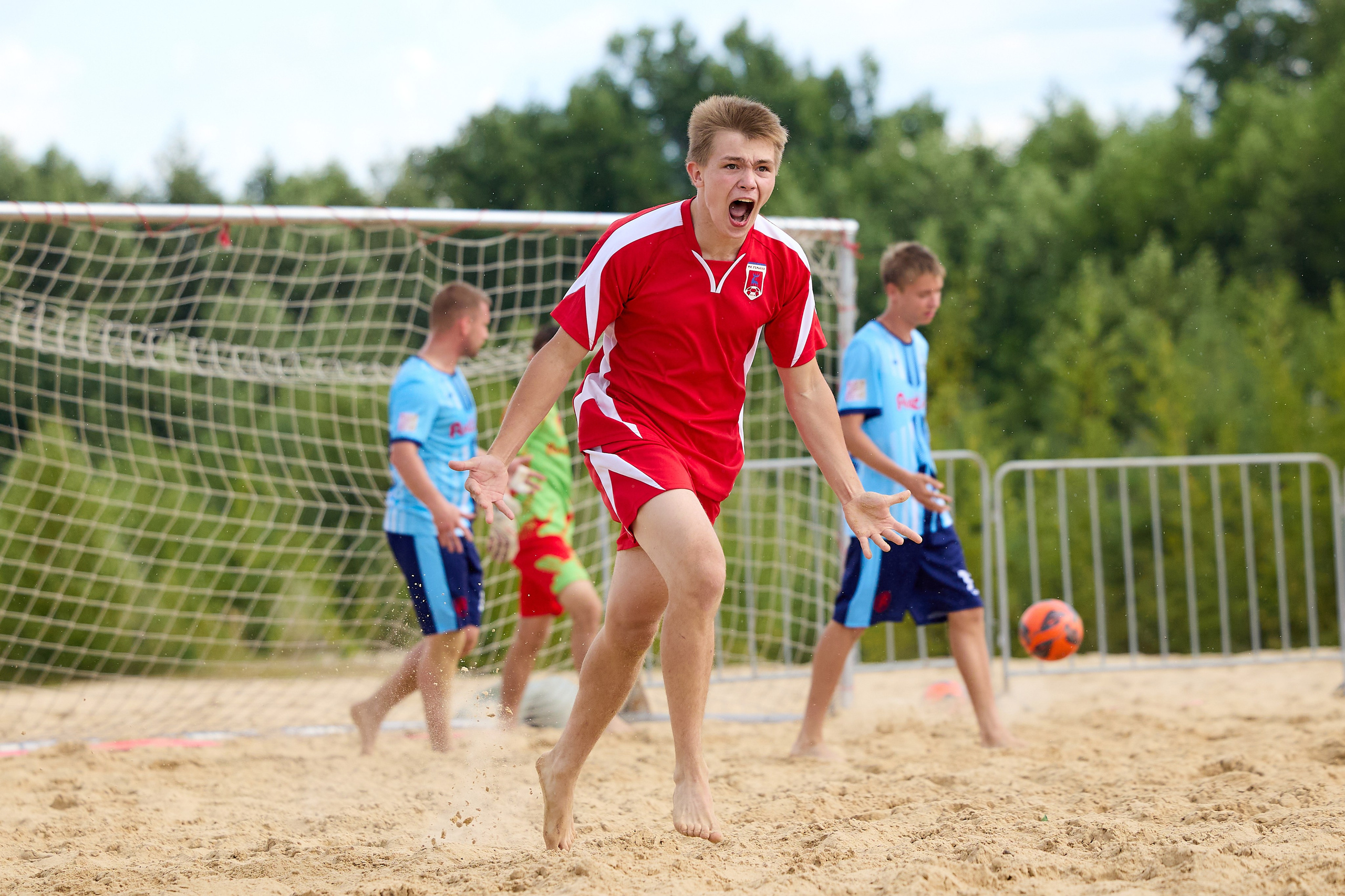 Турнир Нижегородской области по пляжному футболу. Светлана Родионова — фотограф спортивный и не только