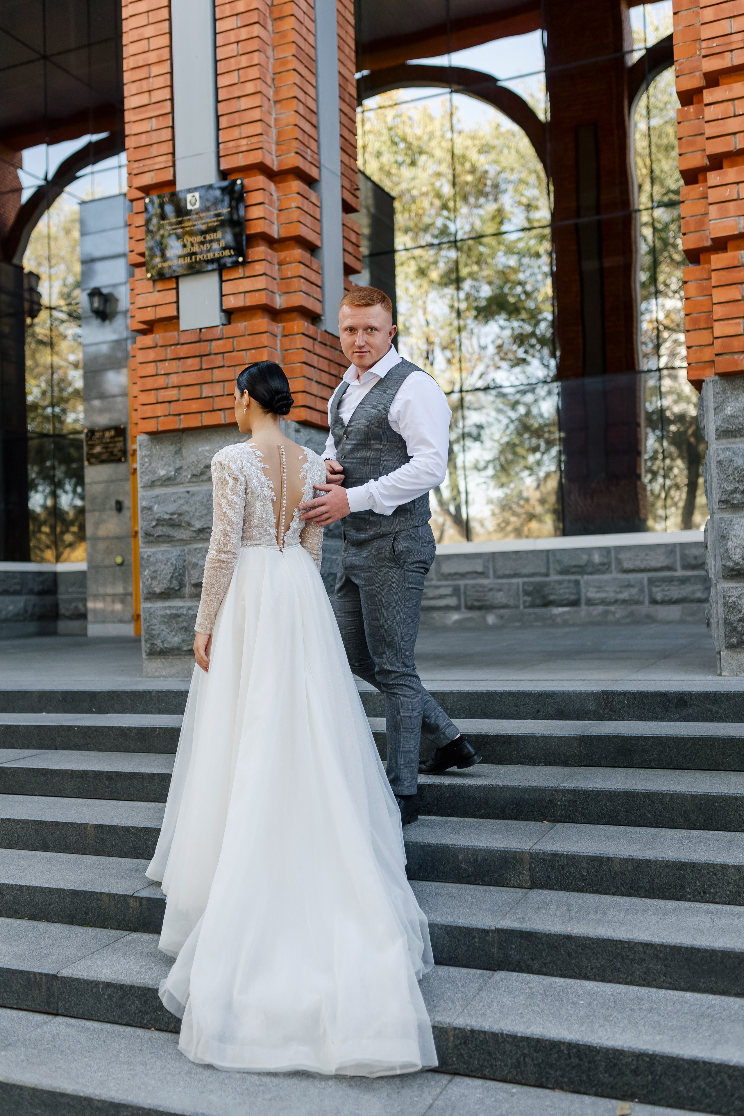 Степан и Алина. Красивая осенняя прогулка. Свадебный фотограф в Хабаровске