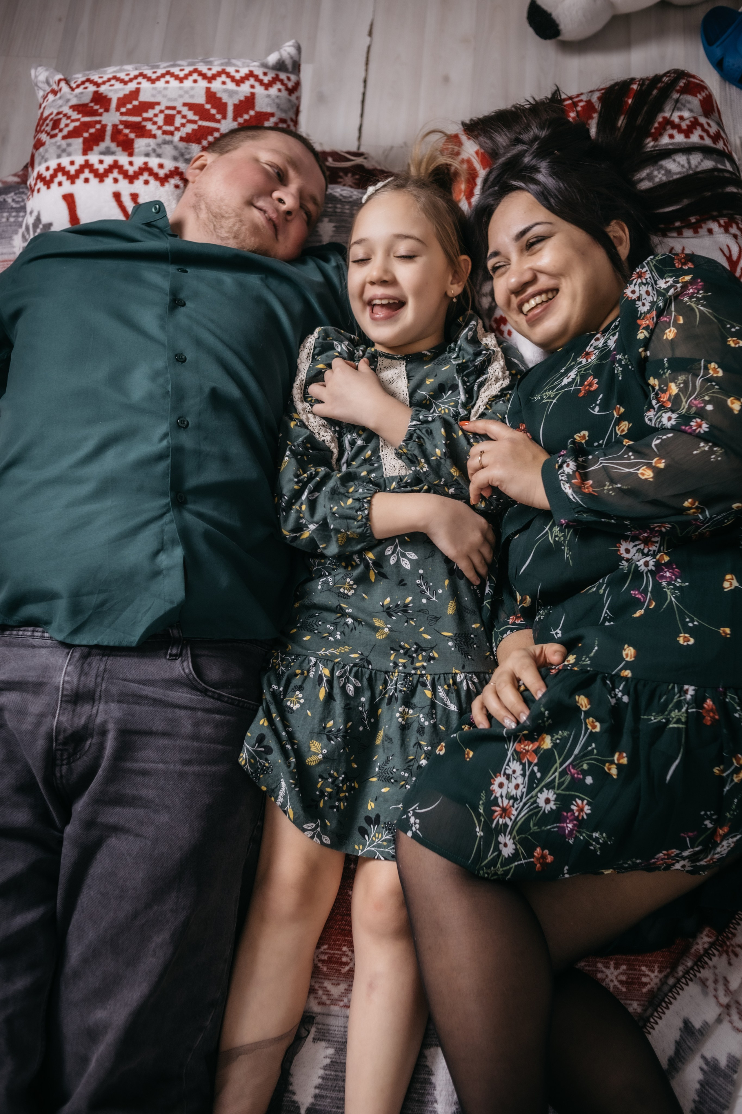 Лидия, Сергей, Валерия. Фотограф Регина Крикунова г. Красноярск