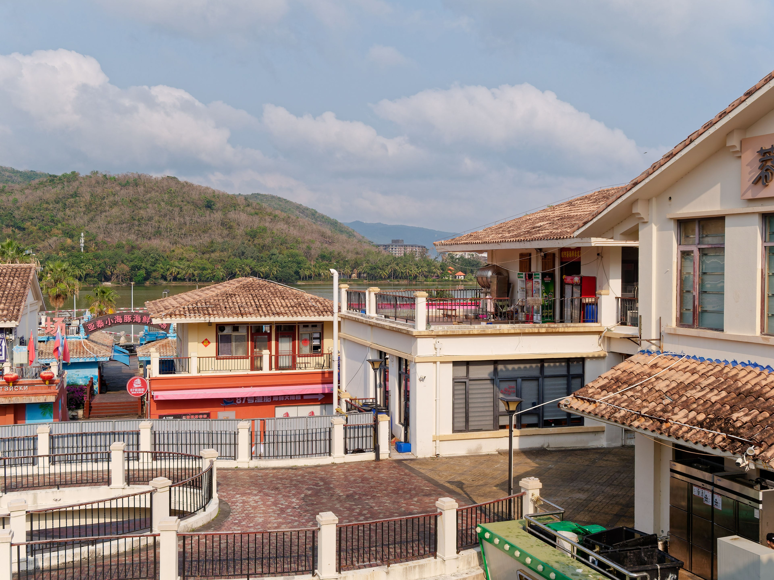 Хайнань 2026, первые впечатления. Фотопрогулки по Миру