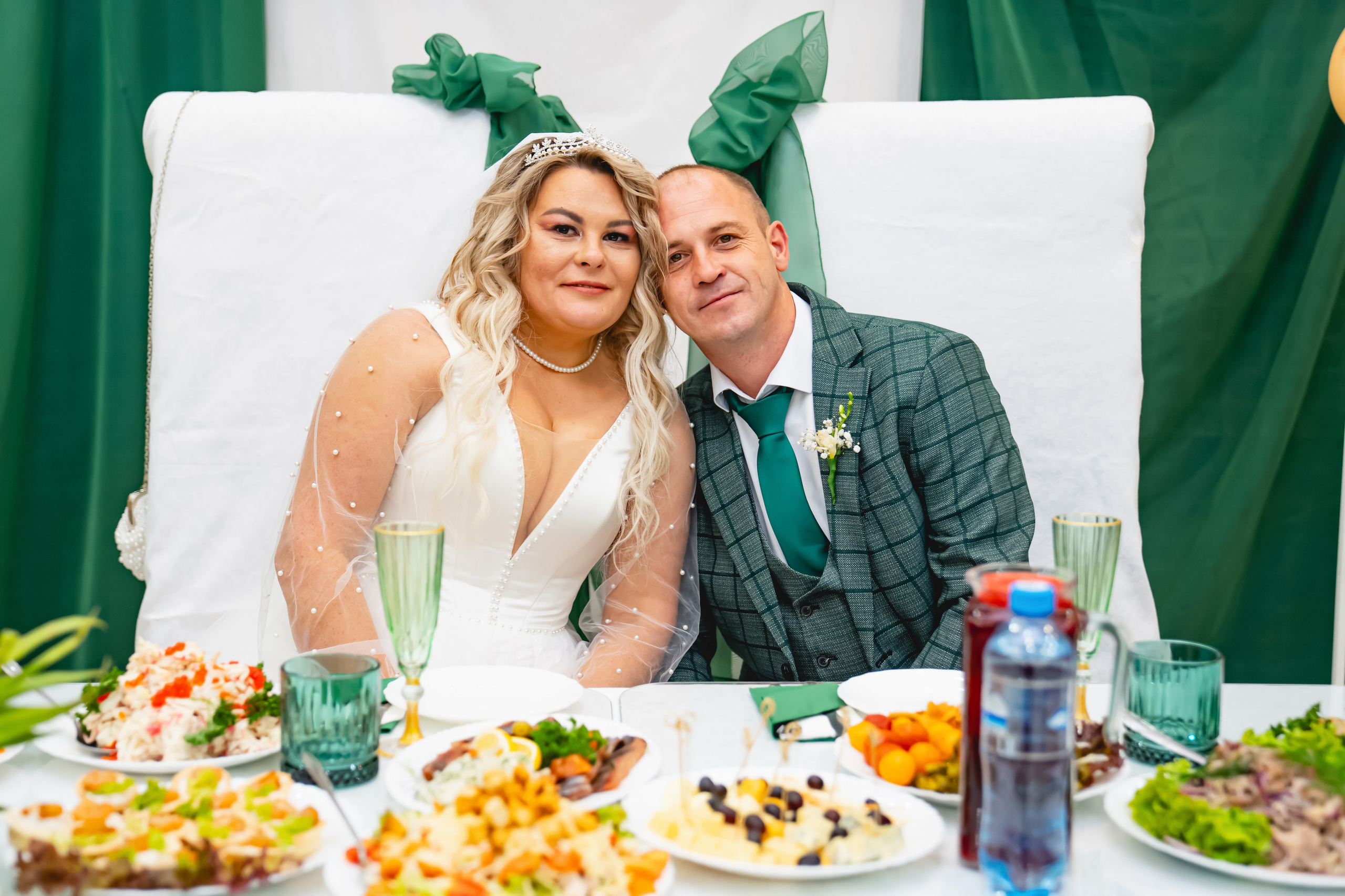 Осенняя Свадьба 2024. Занимаюсь профессиональной фотографией и живу рядом с Байкалом. Работаю в разных жанрах