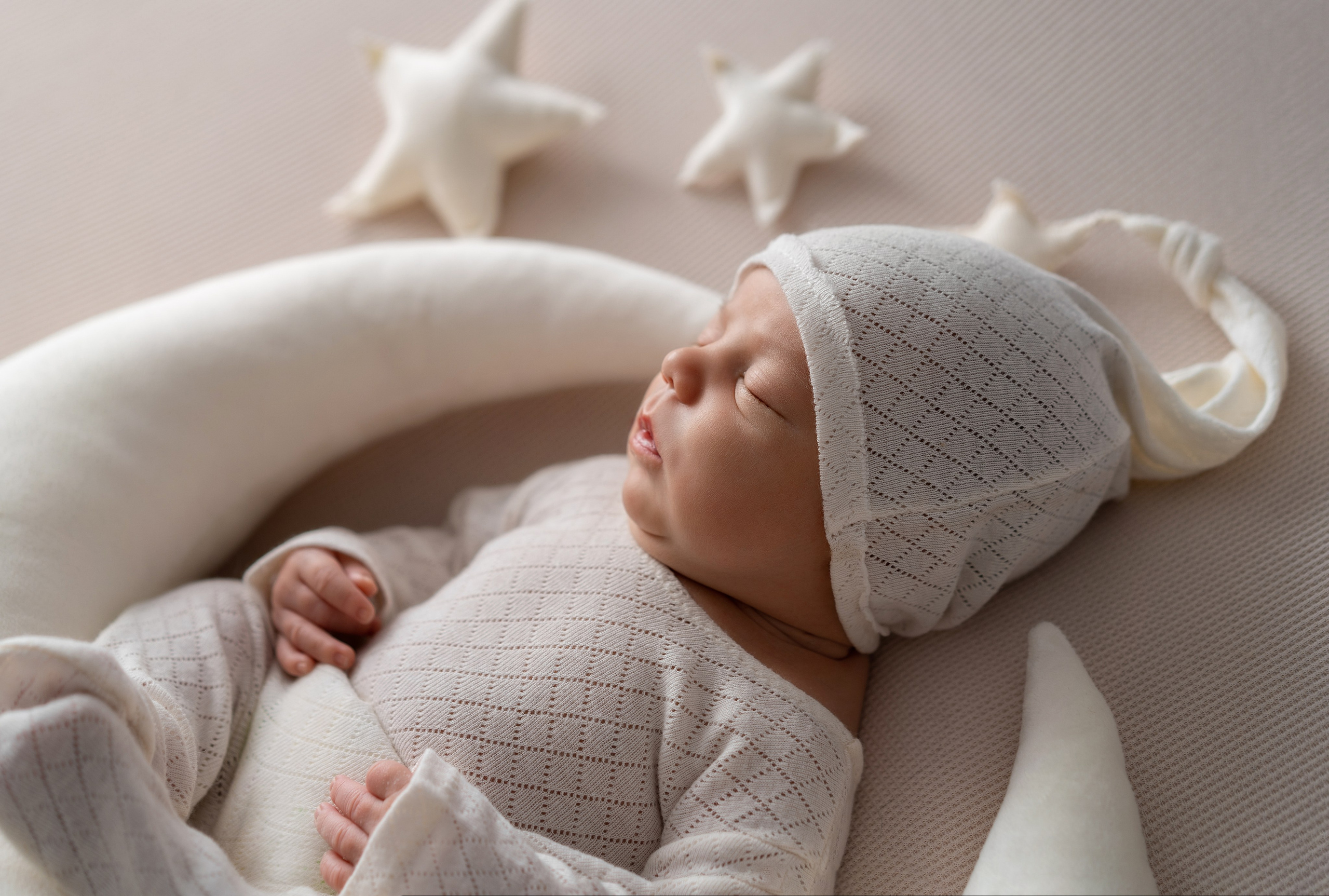 Семейный и  фотограф новорожденных Радужный ХМАО Зара Муртузалиева