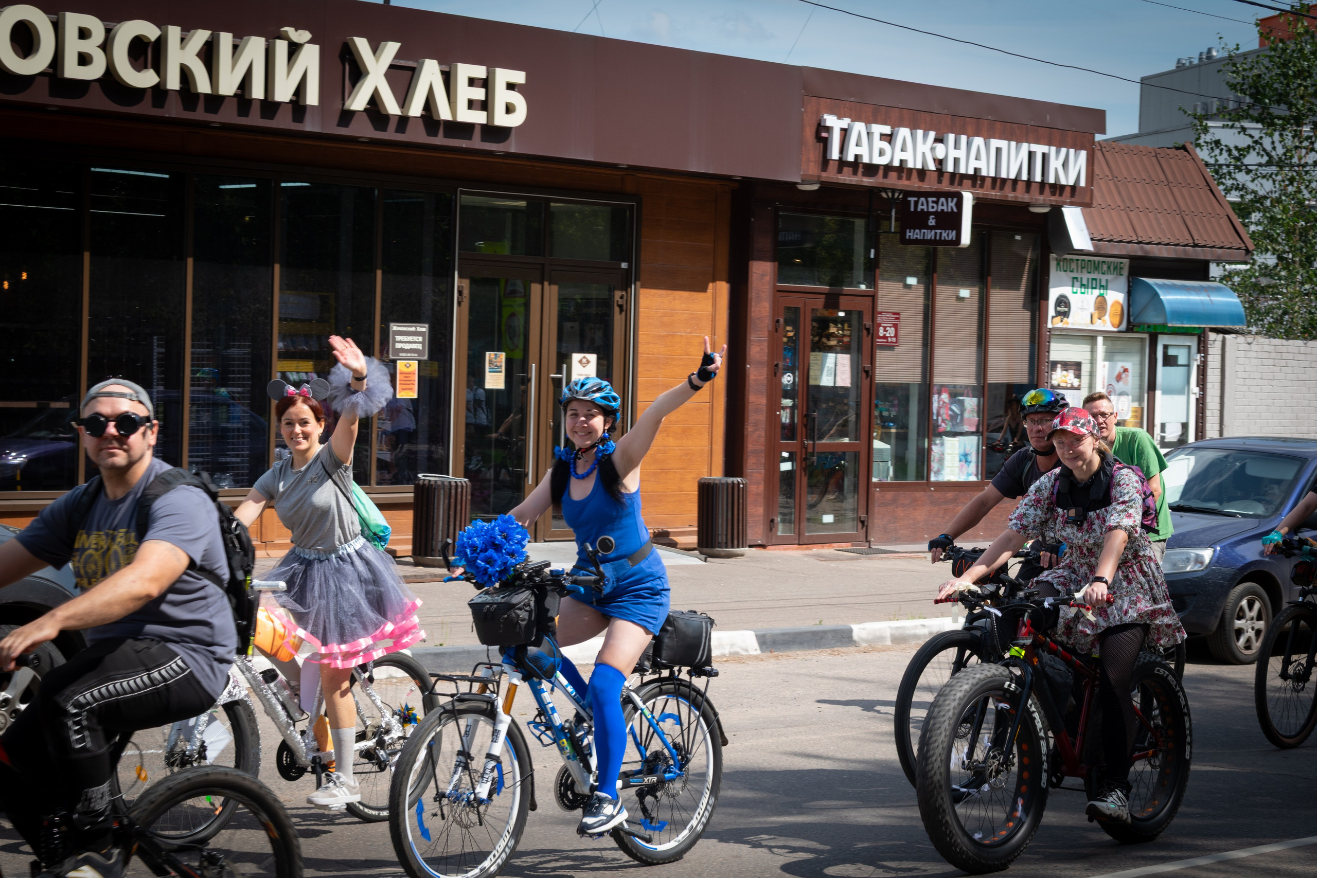 «Леди на велосипеде» — велопробег по г. Жуковскому 2025. Репортажный фотограф Сыбер Мартти