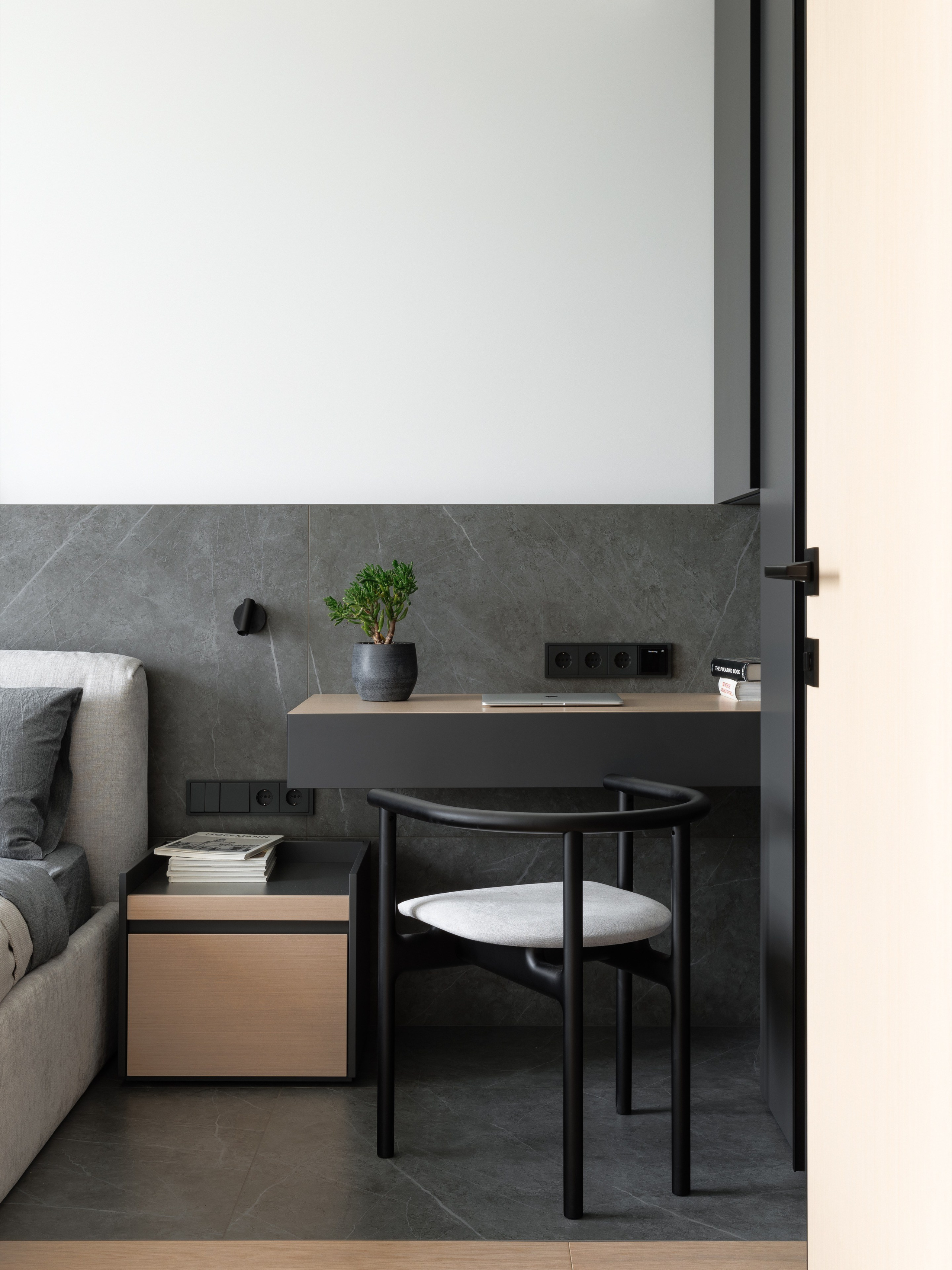 Apartment of 42 sq.m in the residential complex Wellton Towers. Commercial photographer | Anton Ermakov