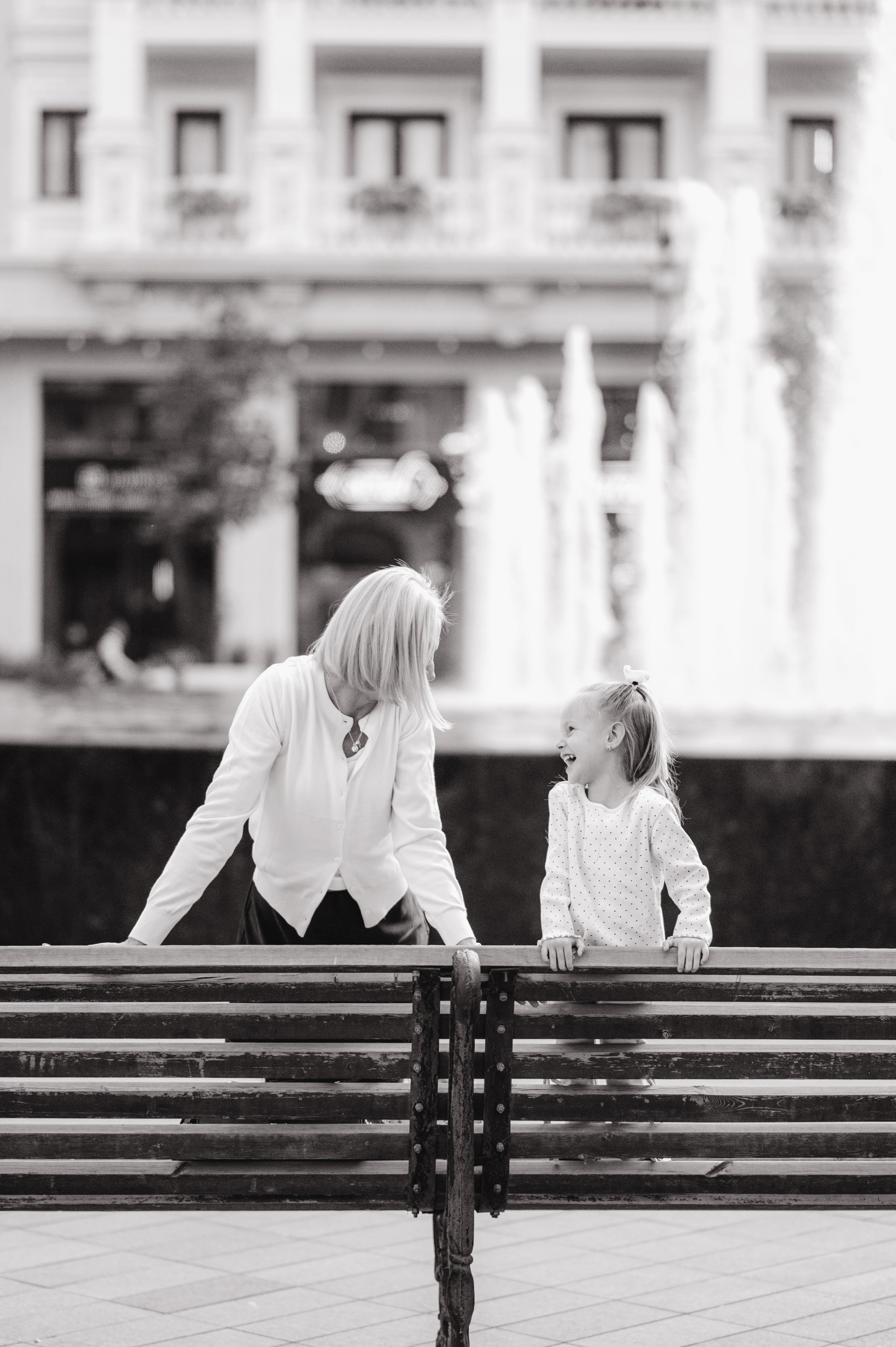 ЧБ прогулка. Детский и семейный фотограф