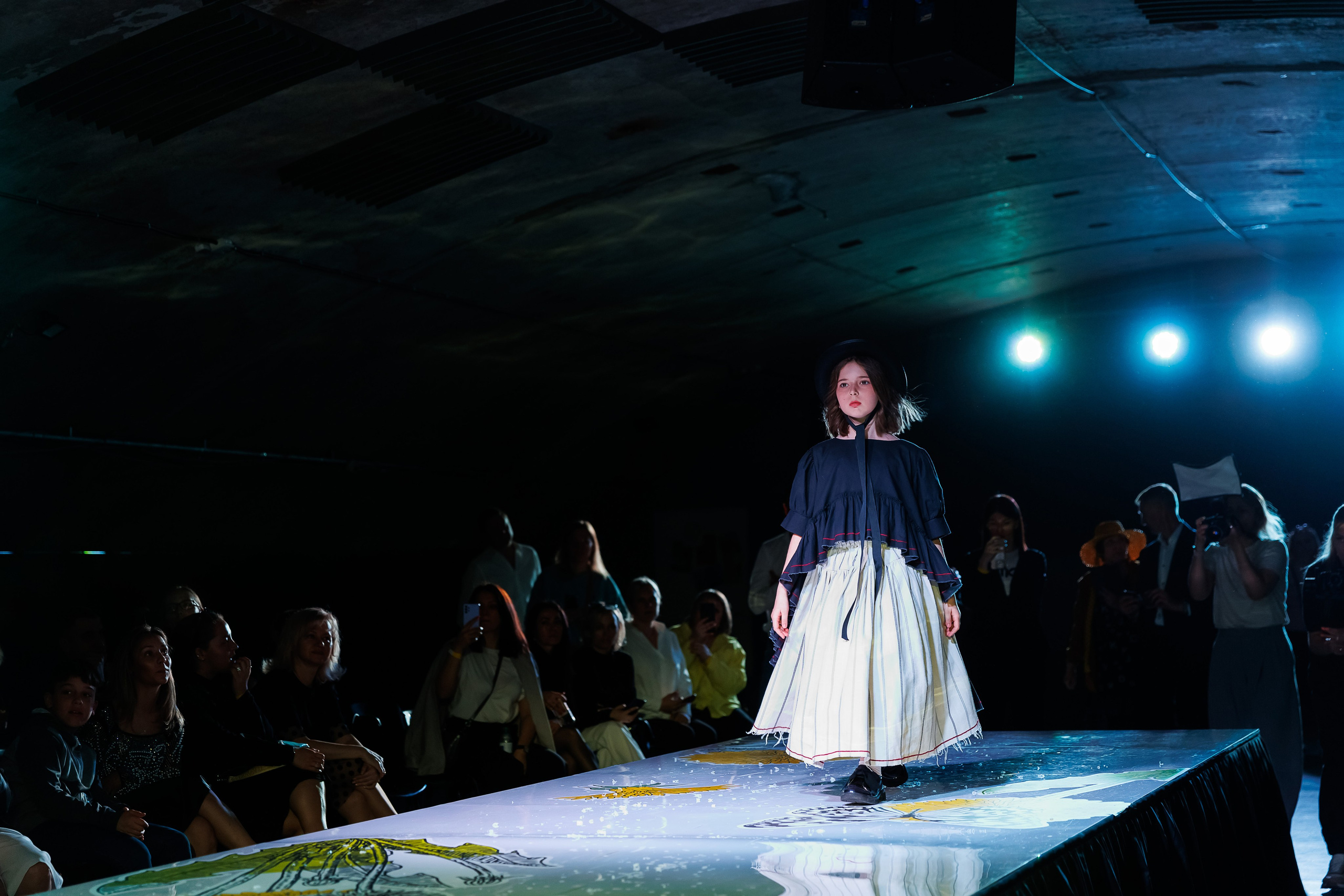 Показ Надежды Шибиной от журнала «Жираf». Фотограф Новосибирск — Наталья Гресь