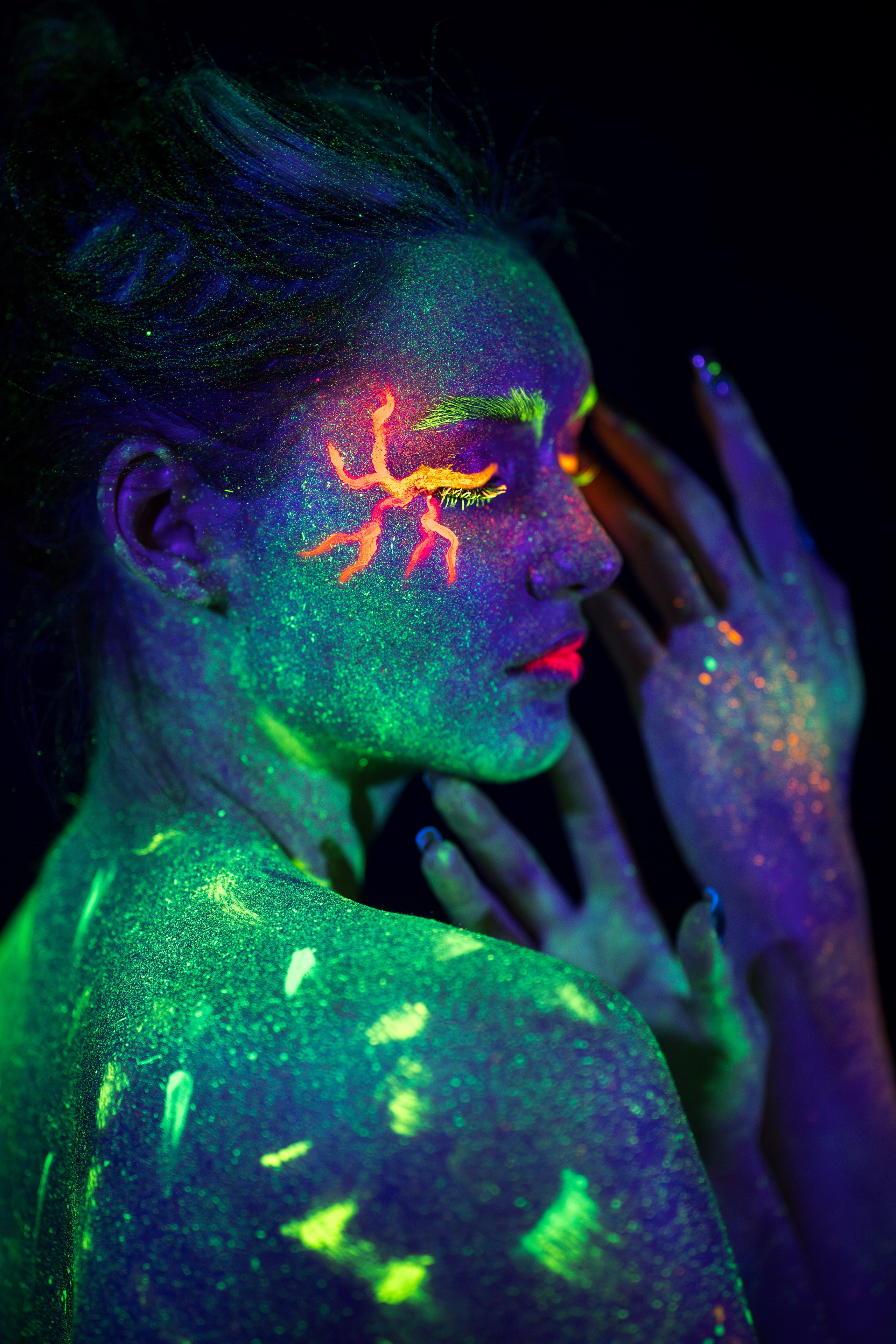 Неон. Легкая фотография