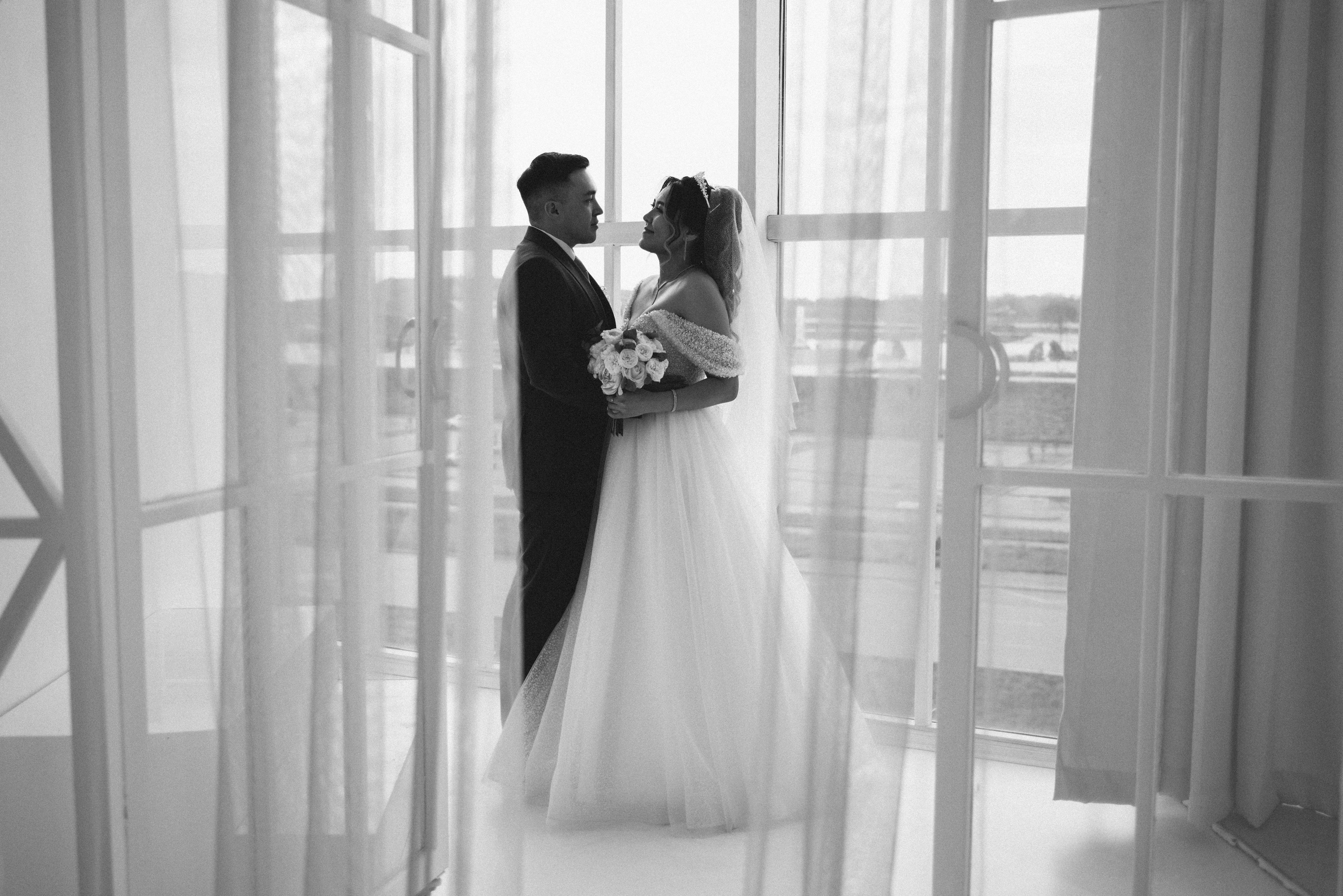 Ильнур и Динара. Свадебный день. Отбор. Кафе Ля делис. Семейный и свадебный фотограф Молодзяновская Елена