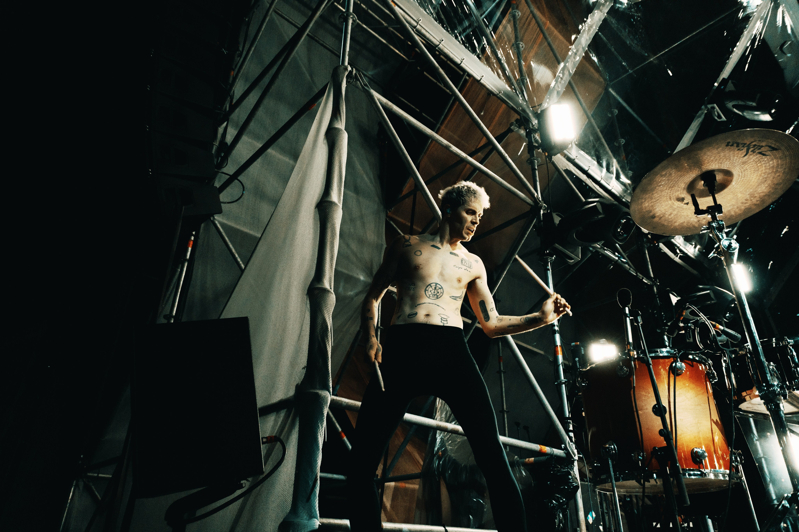 SHORTPARIS. «ПЛАНЕТА К-30». RUSLAN ROZANOV