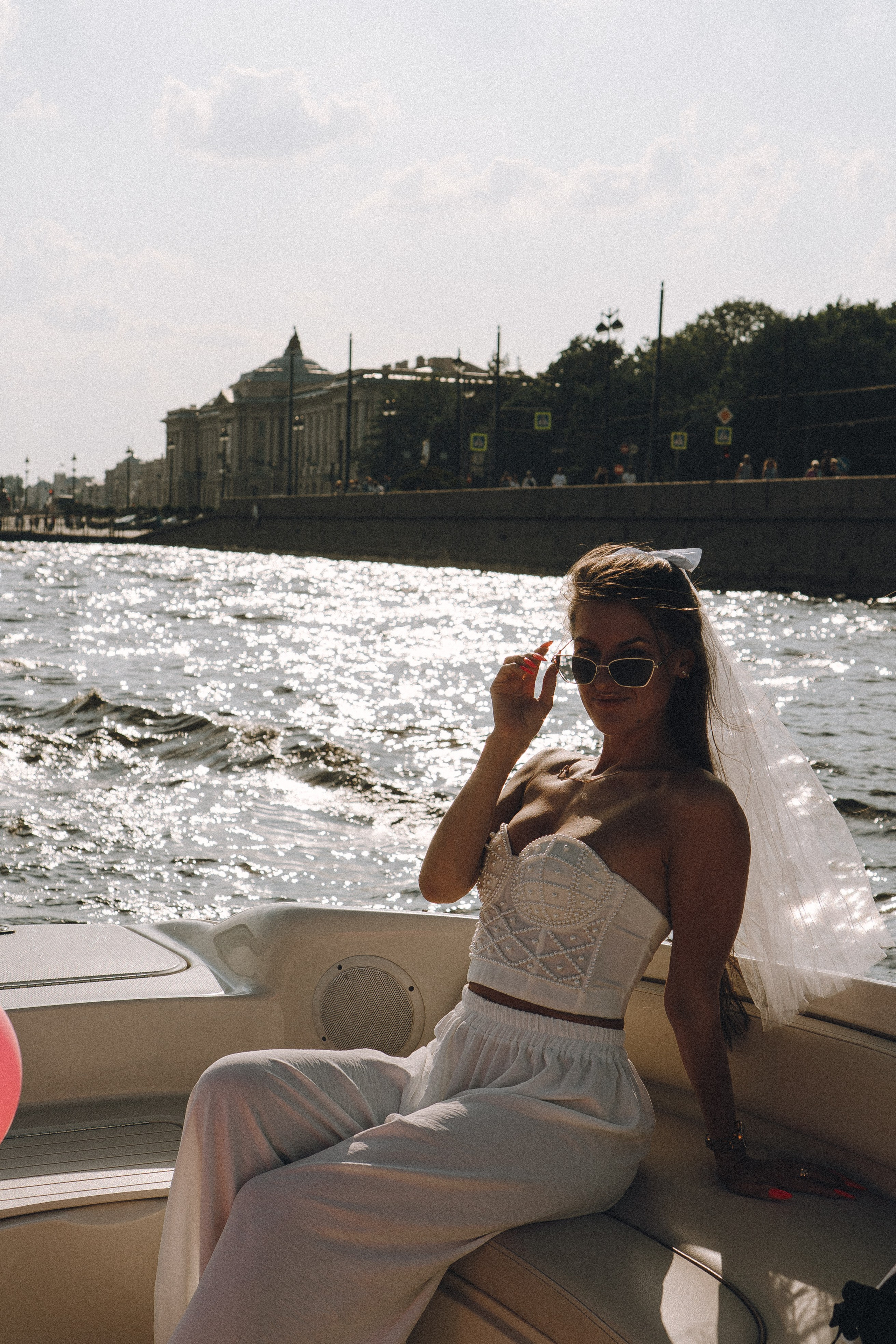 ДЕВИЧНИК НА КАТЕРЕ. Профессиональный фотограф, Санкт-Петербург — Виктория Богомолова