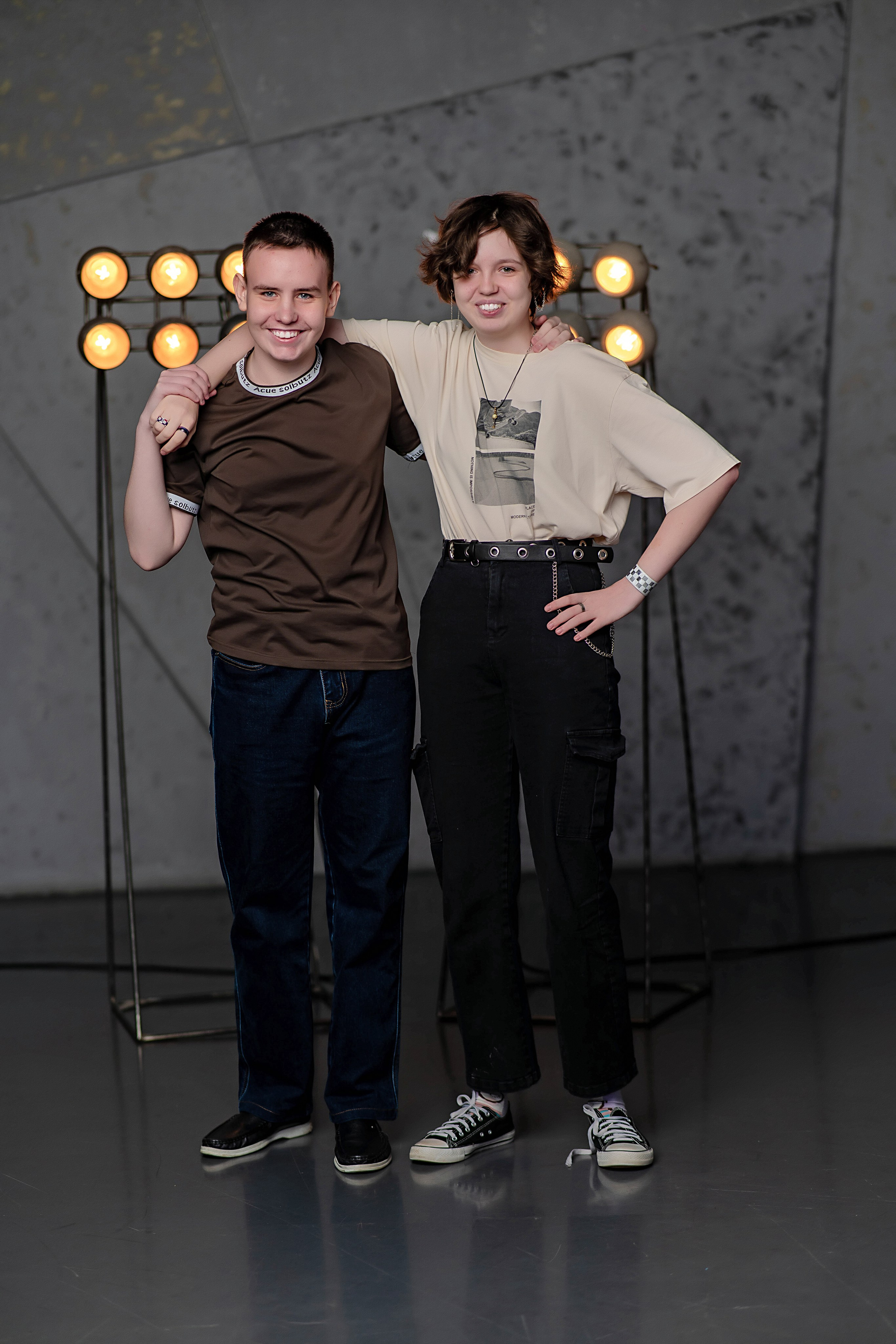 Выпускные (школьные) альбомы (книги) в Ростове-на-Дону. Современные Выпускные Альбомы в Ростове-на-Дону