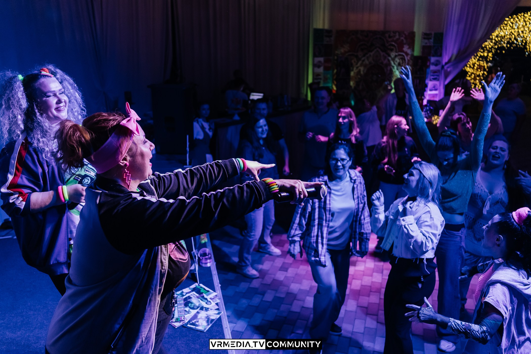 Ресторан «Империя»: Вечеринка 90-х