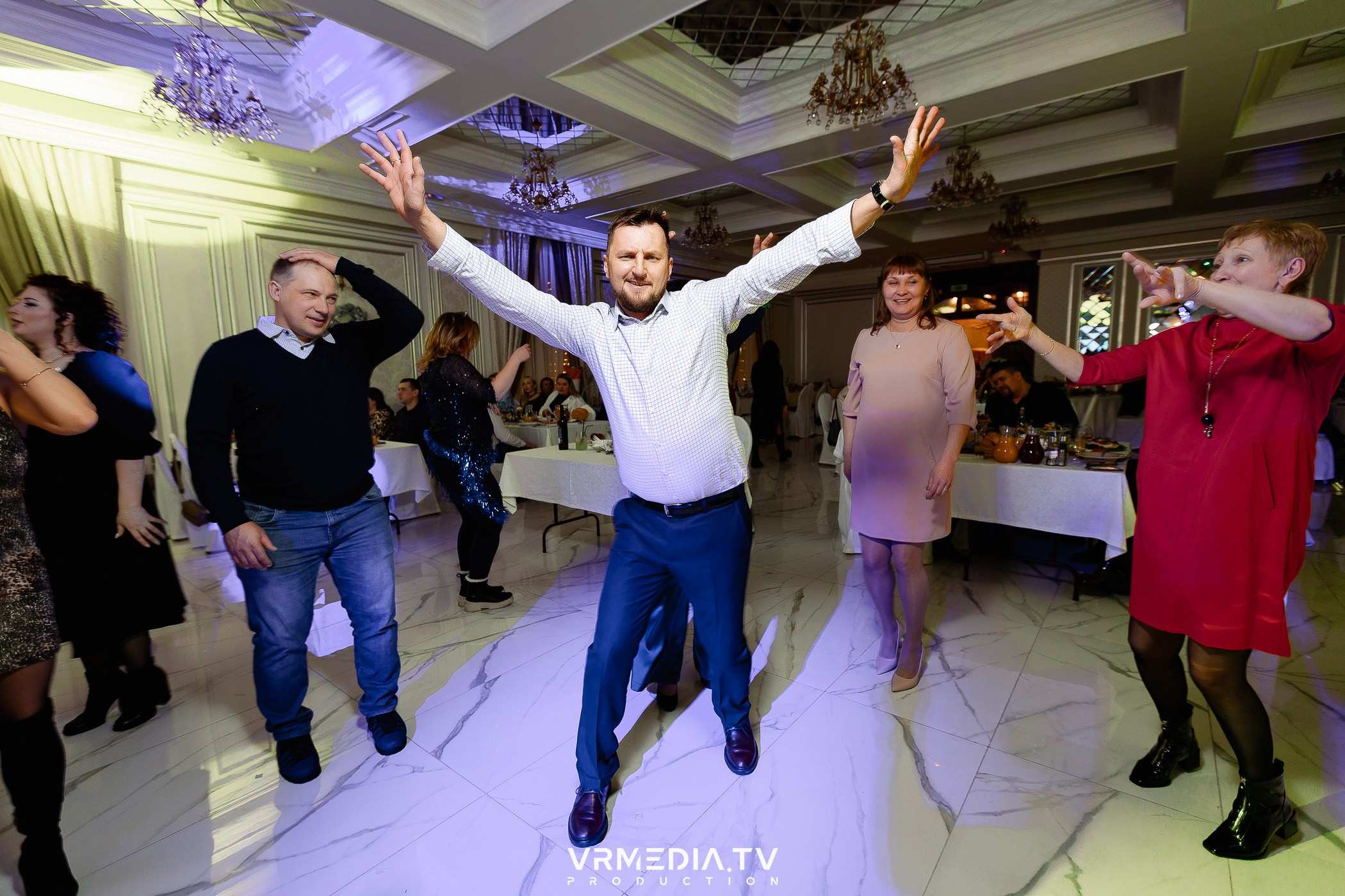 Новогодний вечер в ресторане «Лазурный Берег»