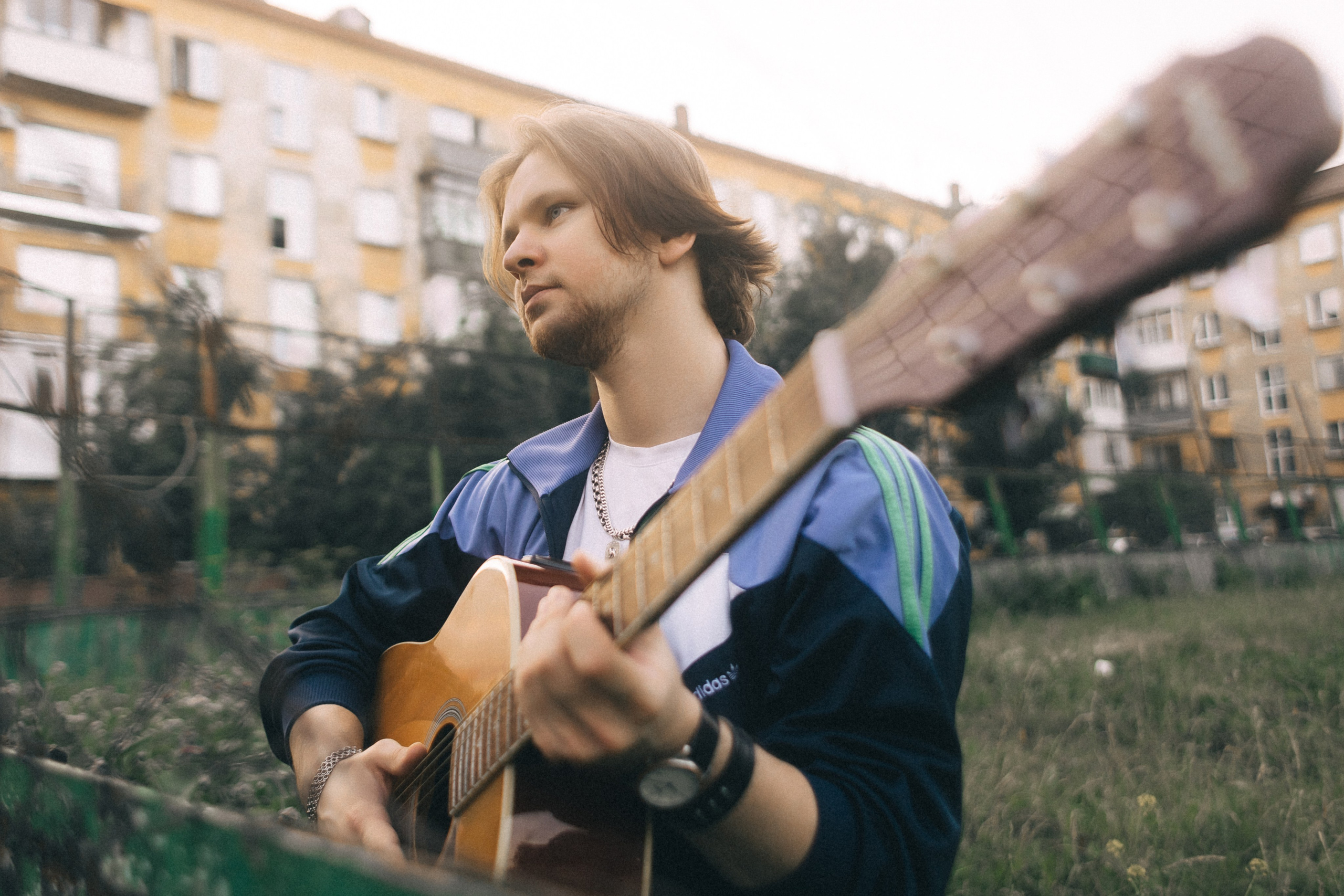 Портретная фотосессия в городе для Евгения — фотопрогулка