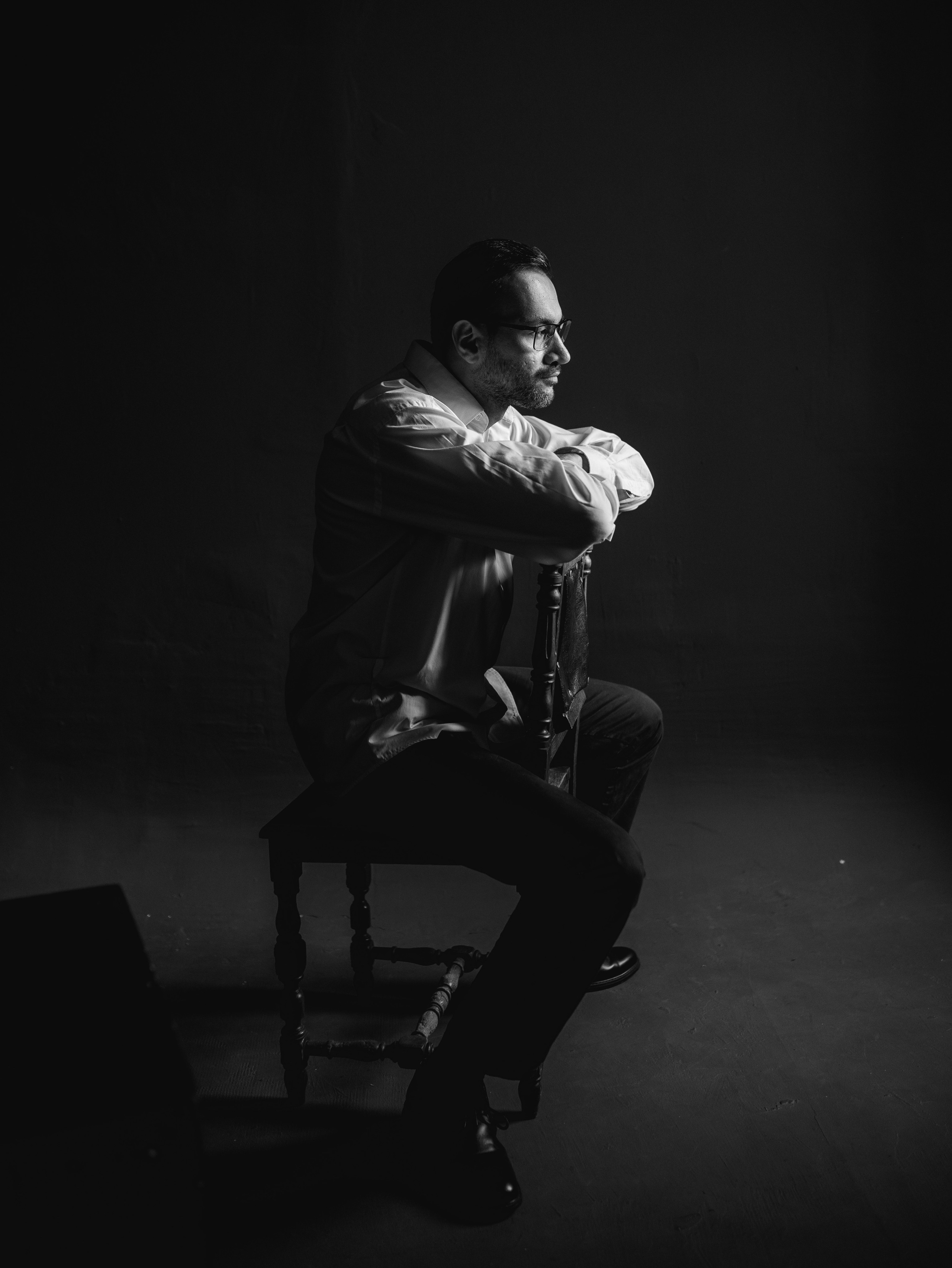 Артем. Фотосессия в Спб в студии, фотограф Панютина Марина