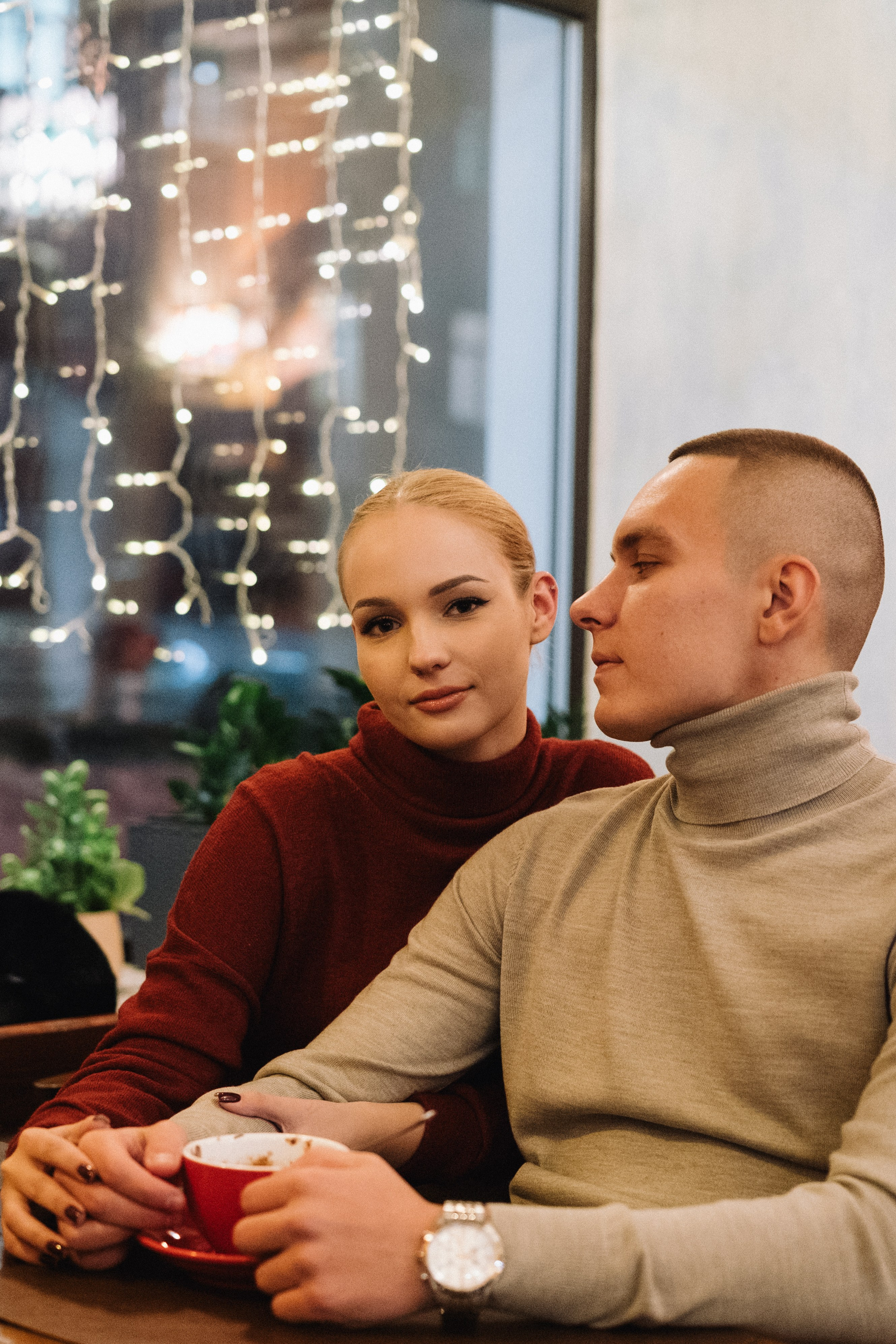Новогодня прогулка по городу. Портретный фотограф Анна Камратова. Чита. Помогу Вам создать историю, в которой Вы — главный герой!