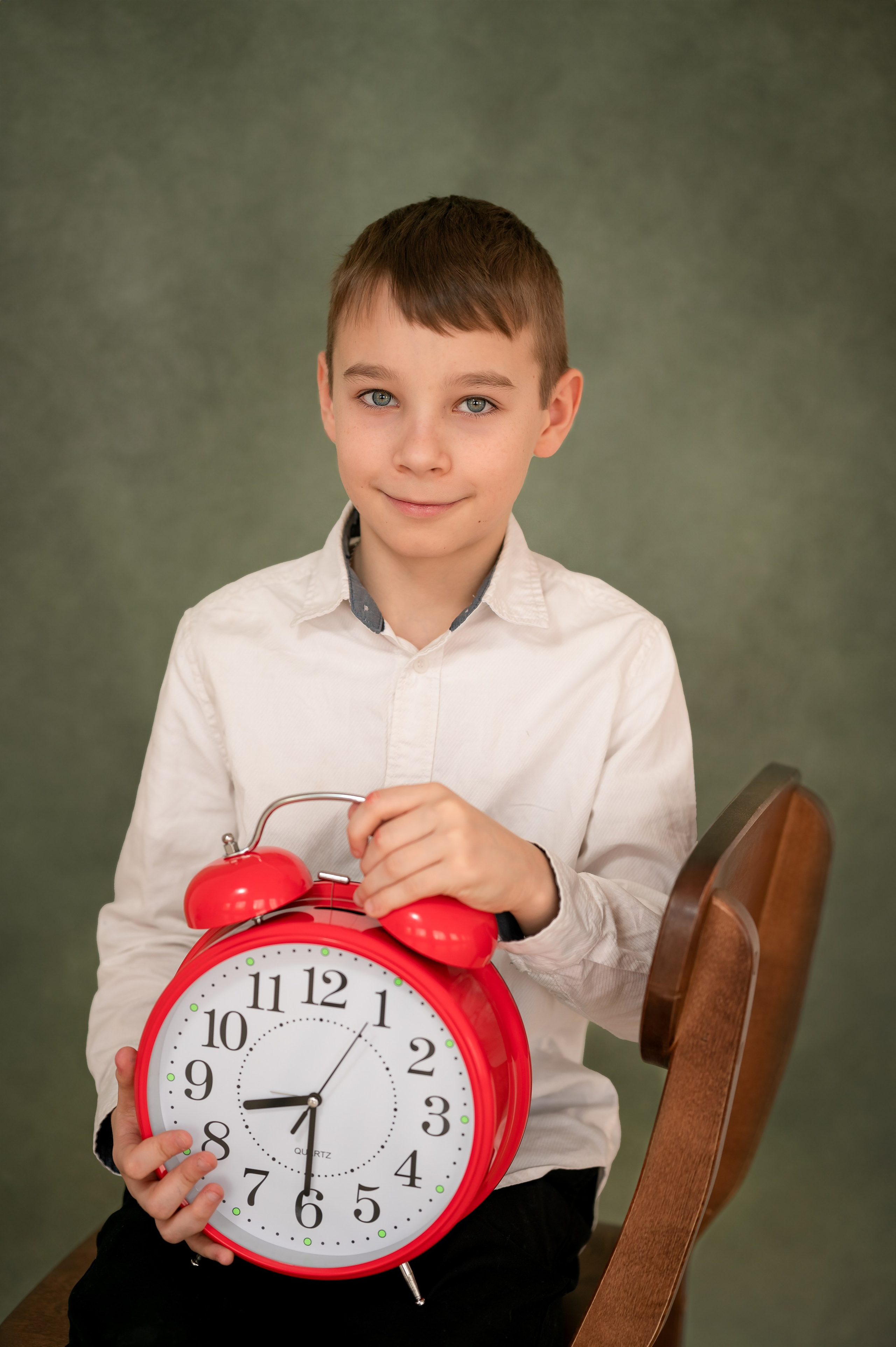 Школьный фотоальбом для младших классов. Фотограф новорождённых, семейный, школьный в городе Калуге Евгения