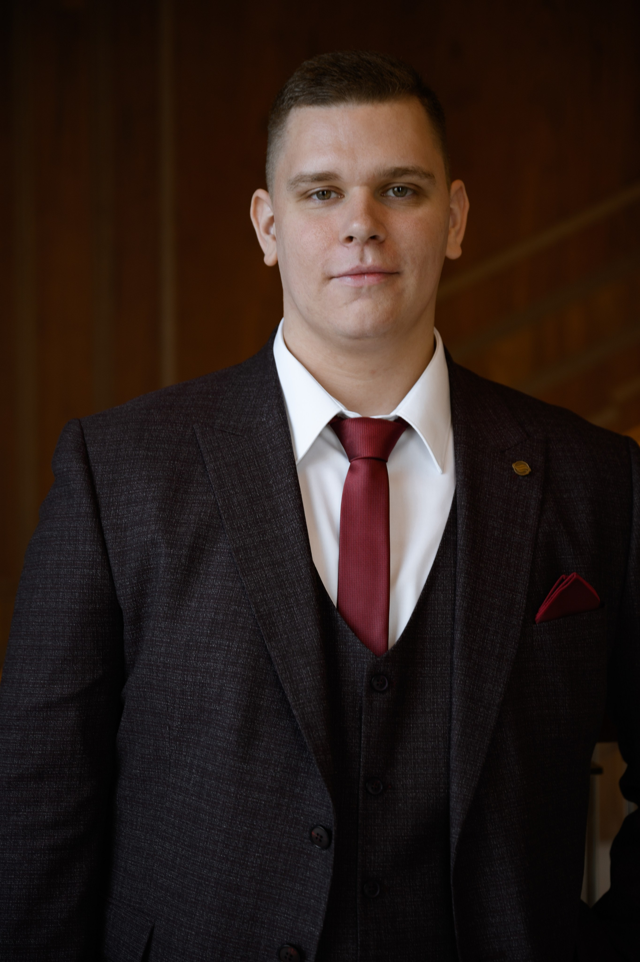 04.09.2024. RETOUCH-HOUSE