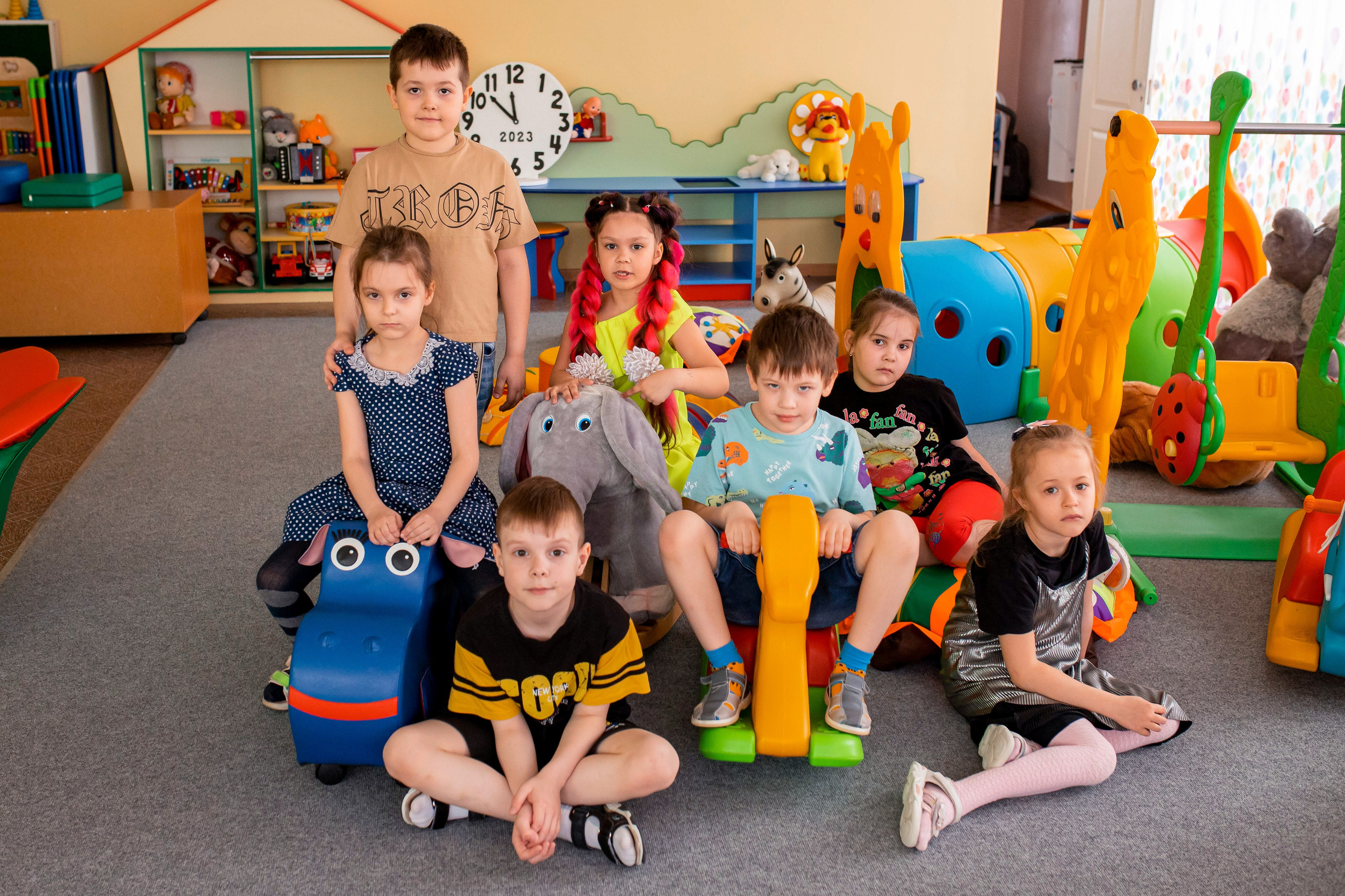 Выпускница Милена с группой. Семейный и детский фотограф город Тында Дарья