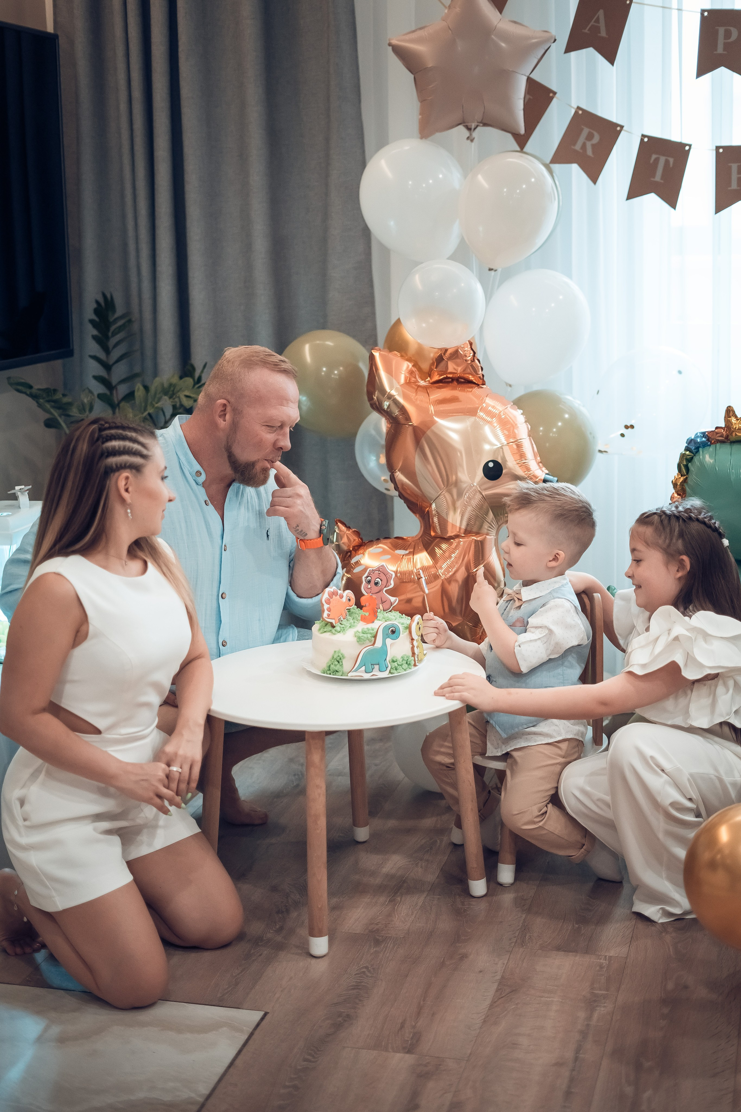 Дэвиду 3 годика