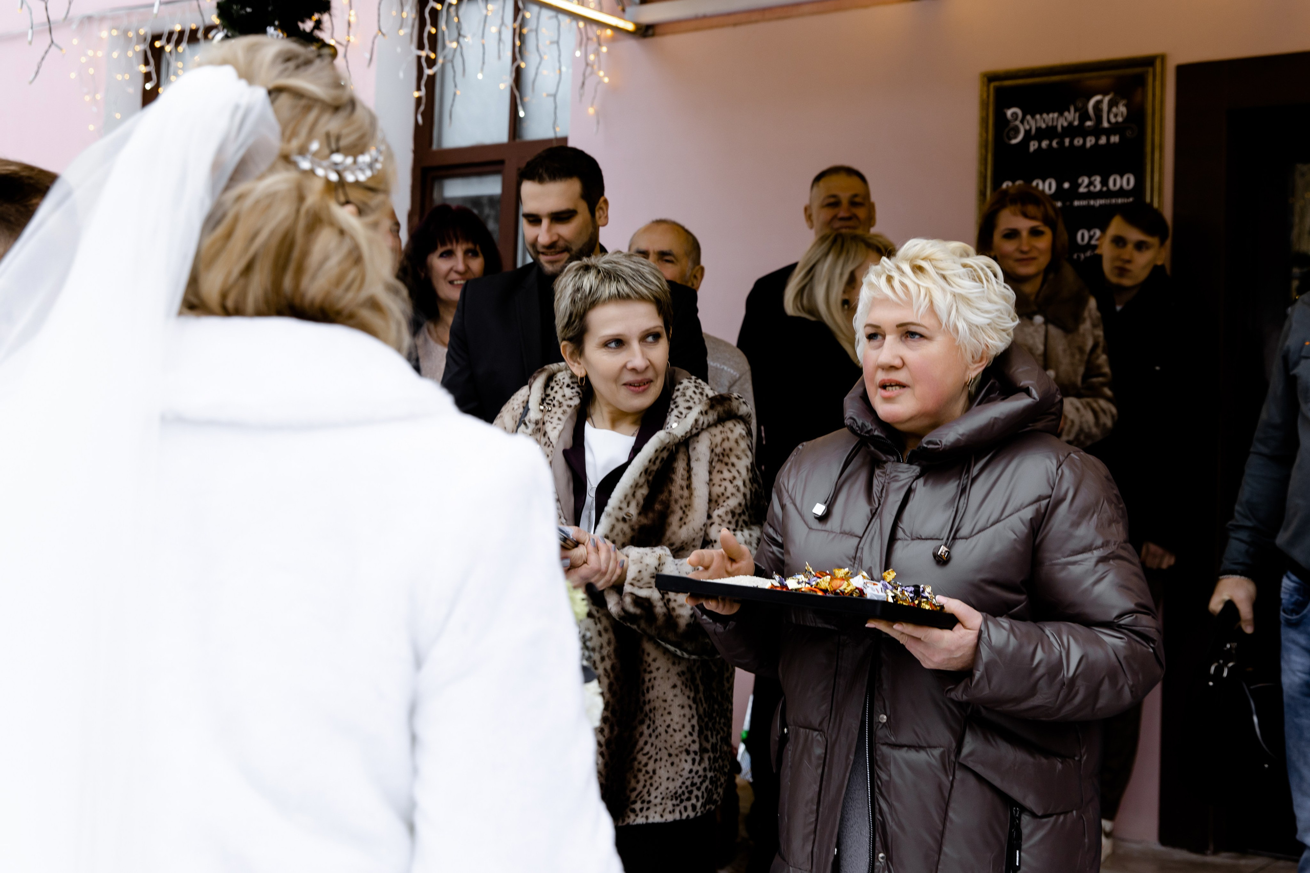 Свадебный день Артёма и Вики. Свадебный фотограф Анна Бабахина