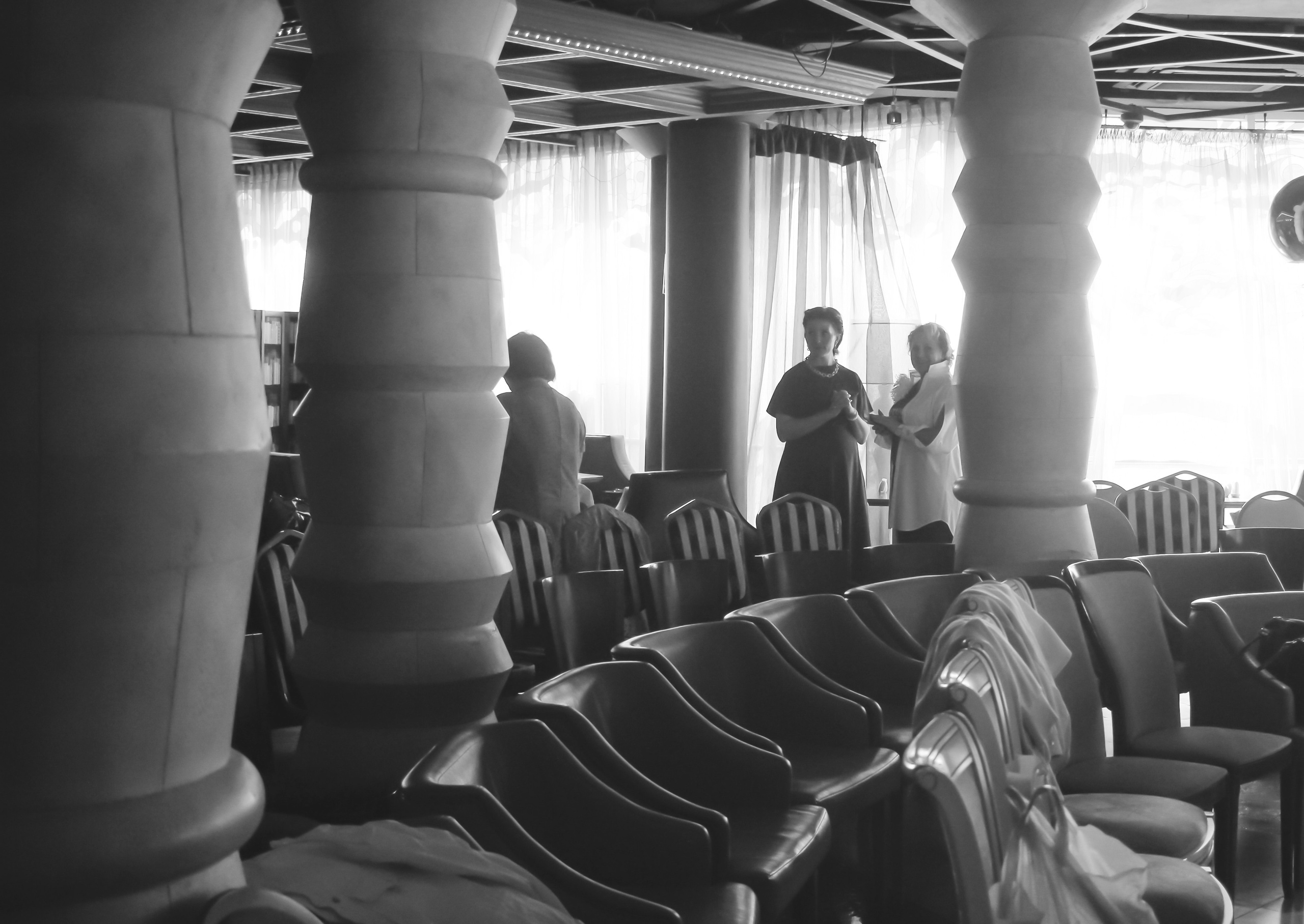 PRO Женщин, кафе Планетарий. Фотограф из Первоуральска Роман Заиченко