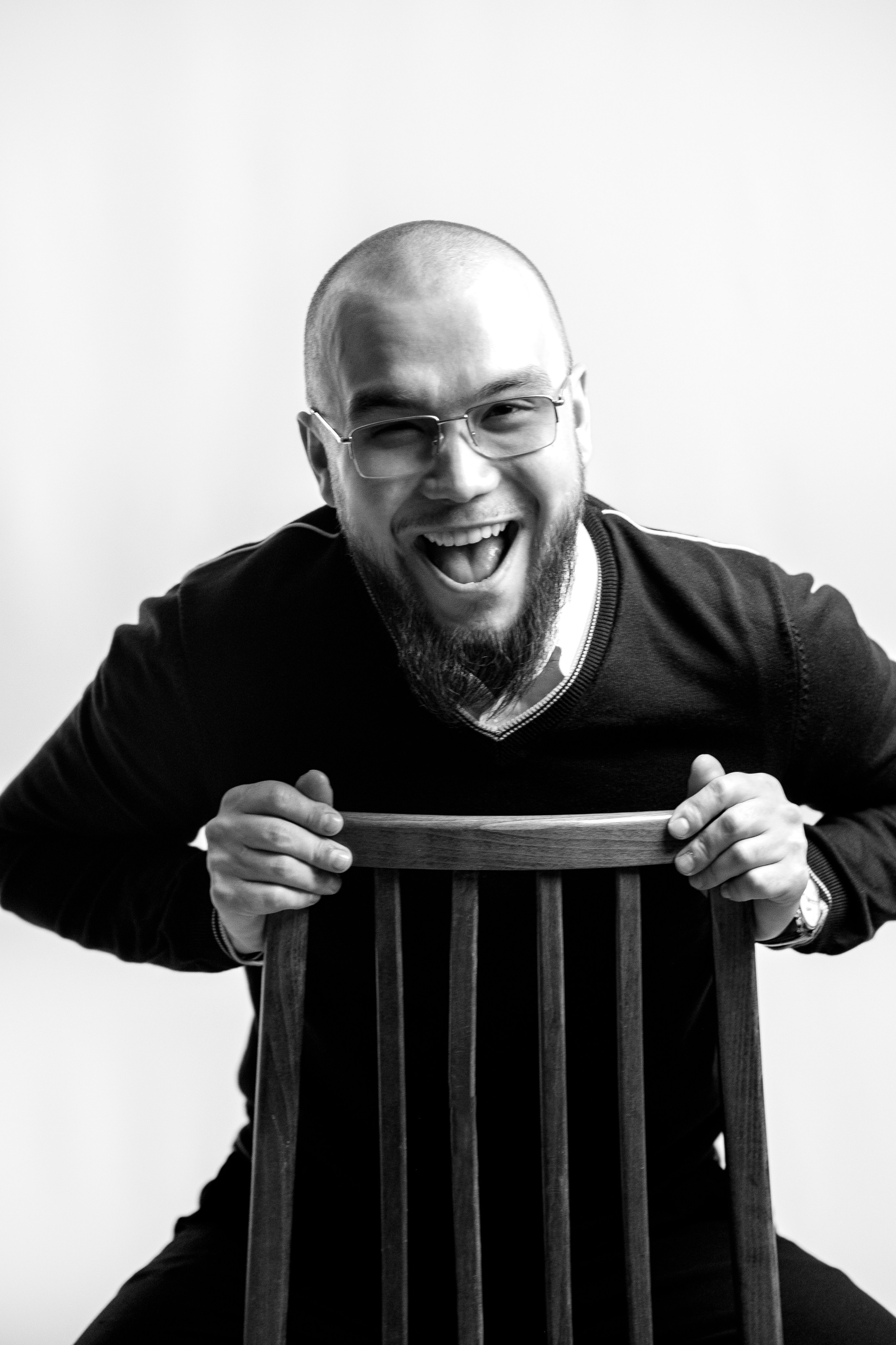 Мужской портрет в Казани, актерское портфолио, бизнес портрет. Владислав Медведев — фотограф Казань