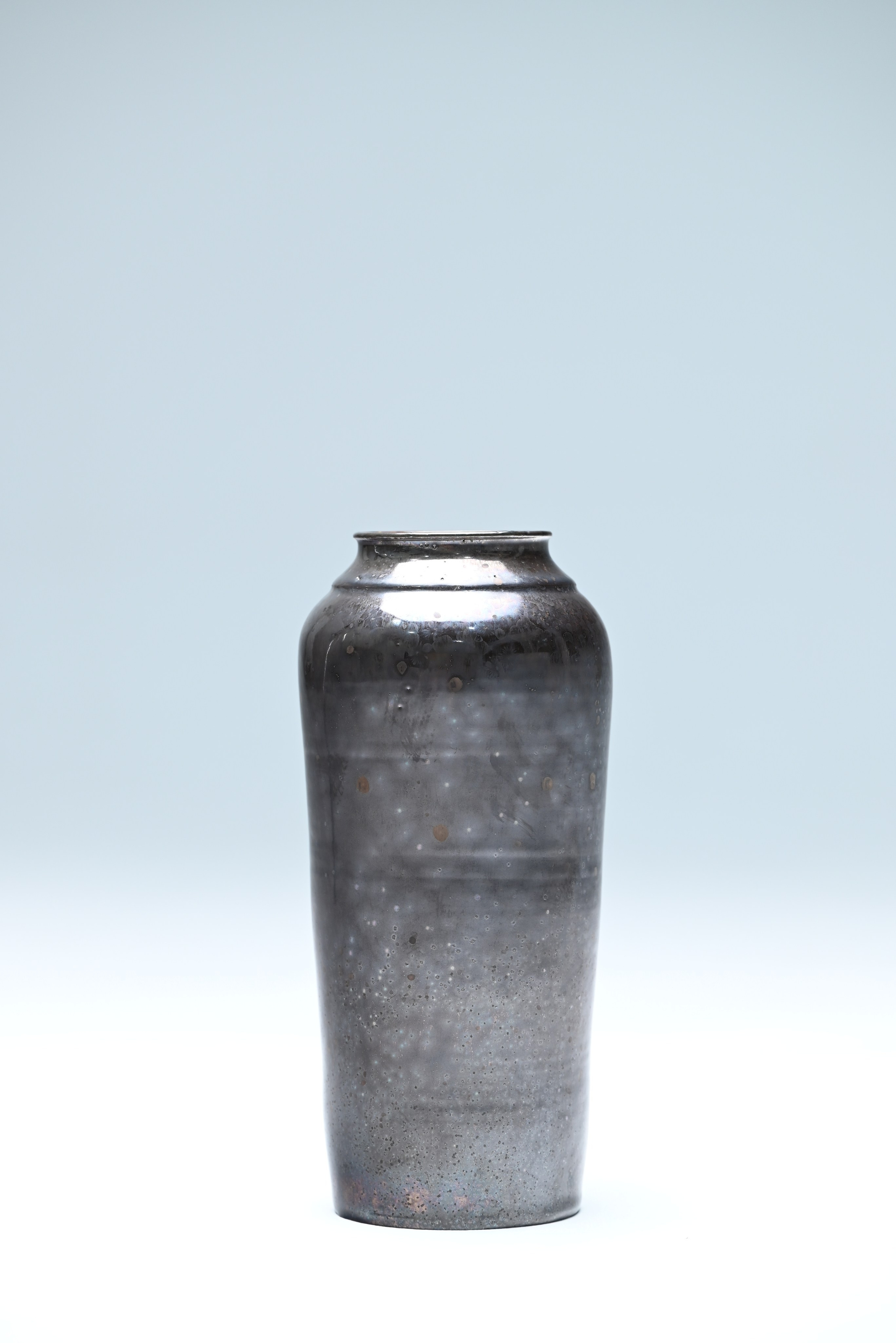 Сосуд Nº2. Каменная масса, глазурь. 29х12 см
