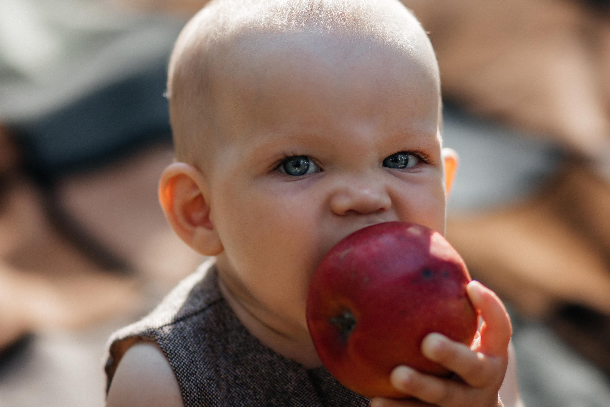 Виктория, мама Мария и папа Александр. Фотограф Солигорск